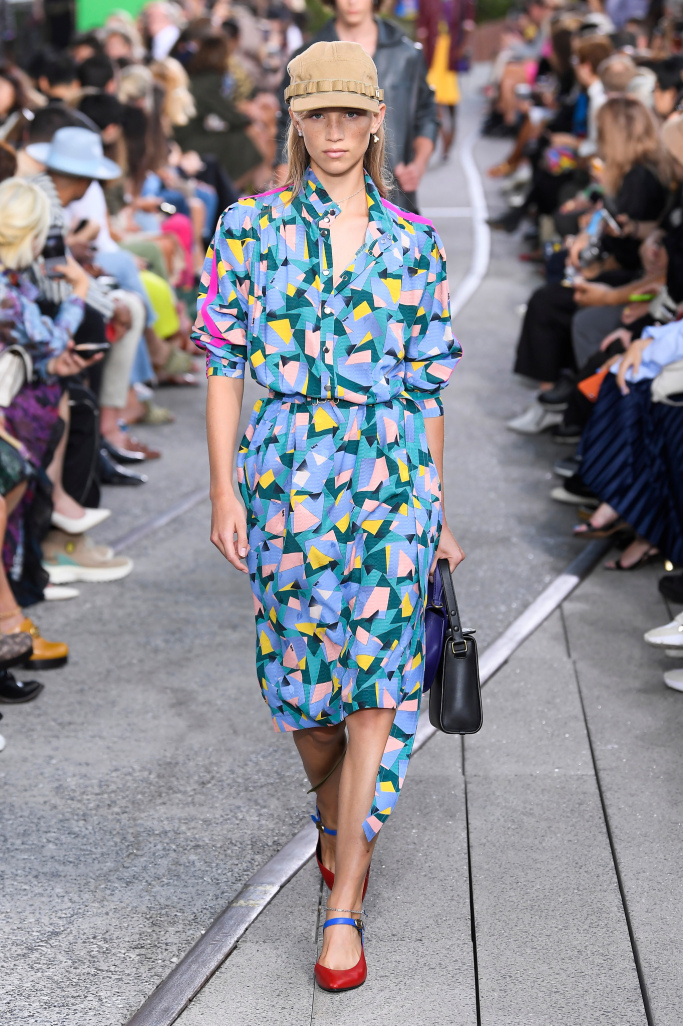 Look 30