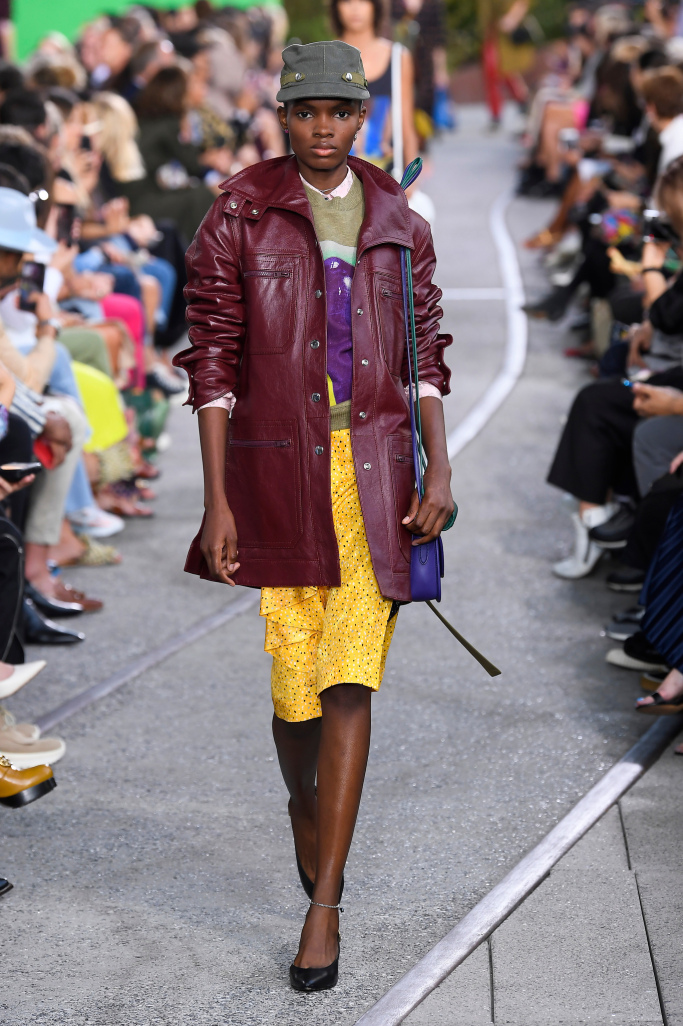 Look 32