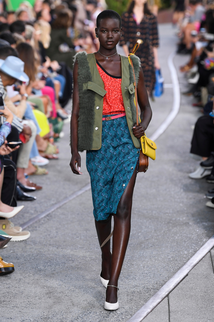 Look 35