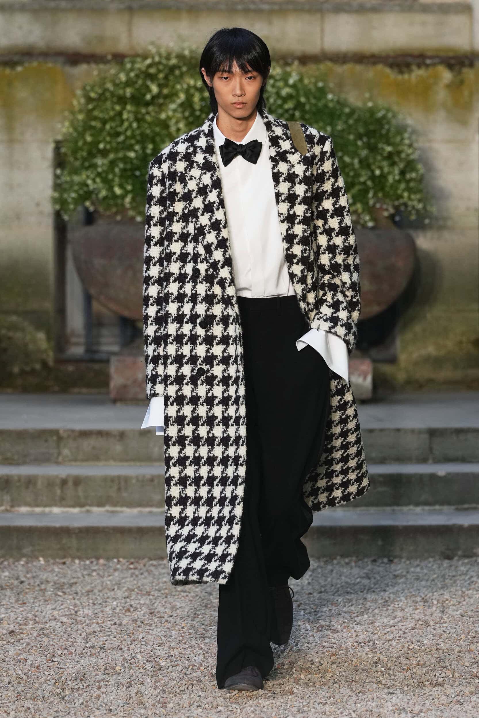 Look 13