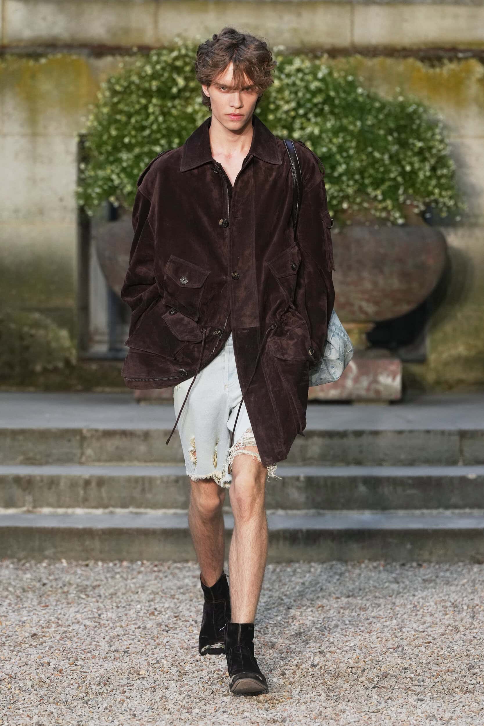 Look 22