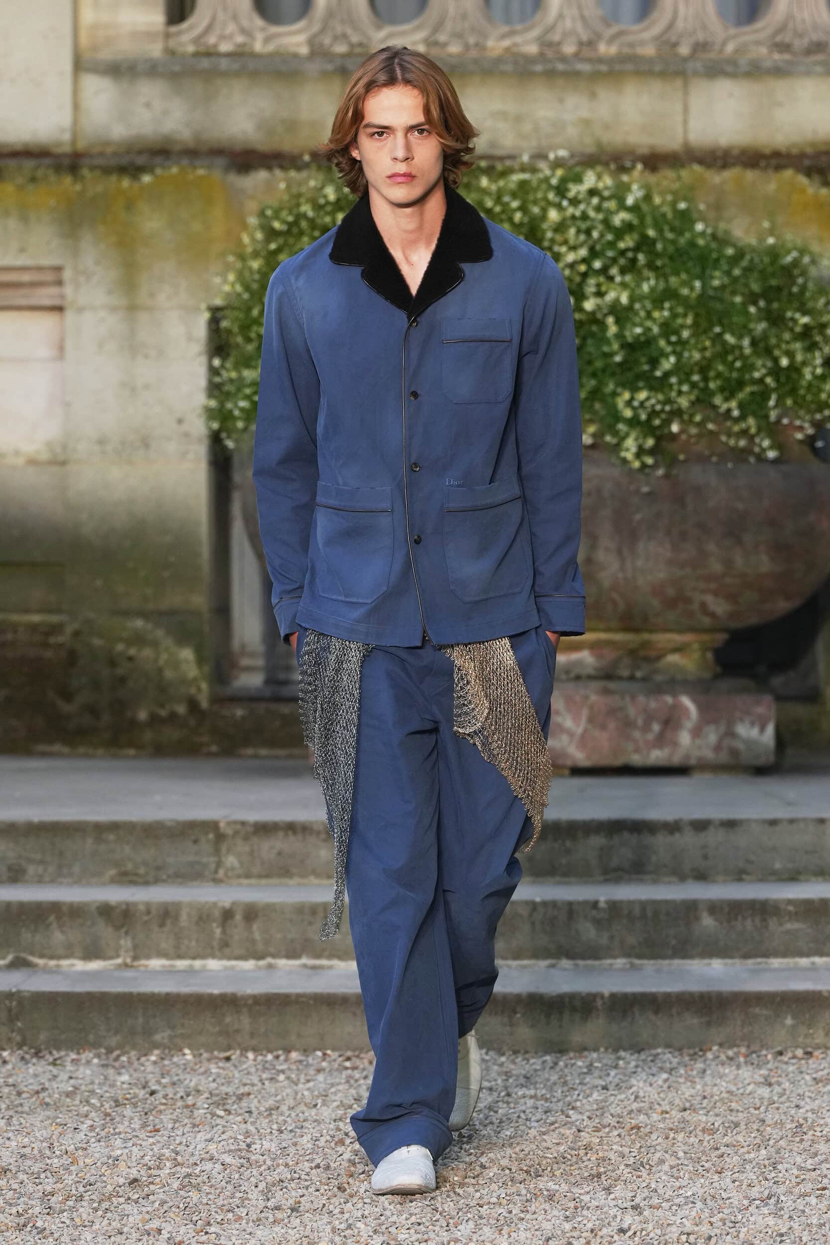 Look 23