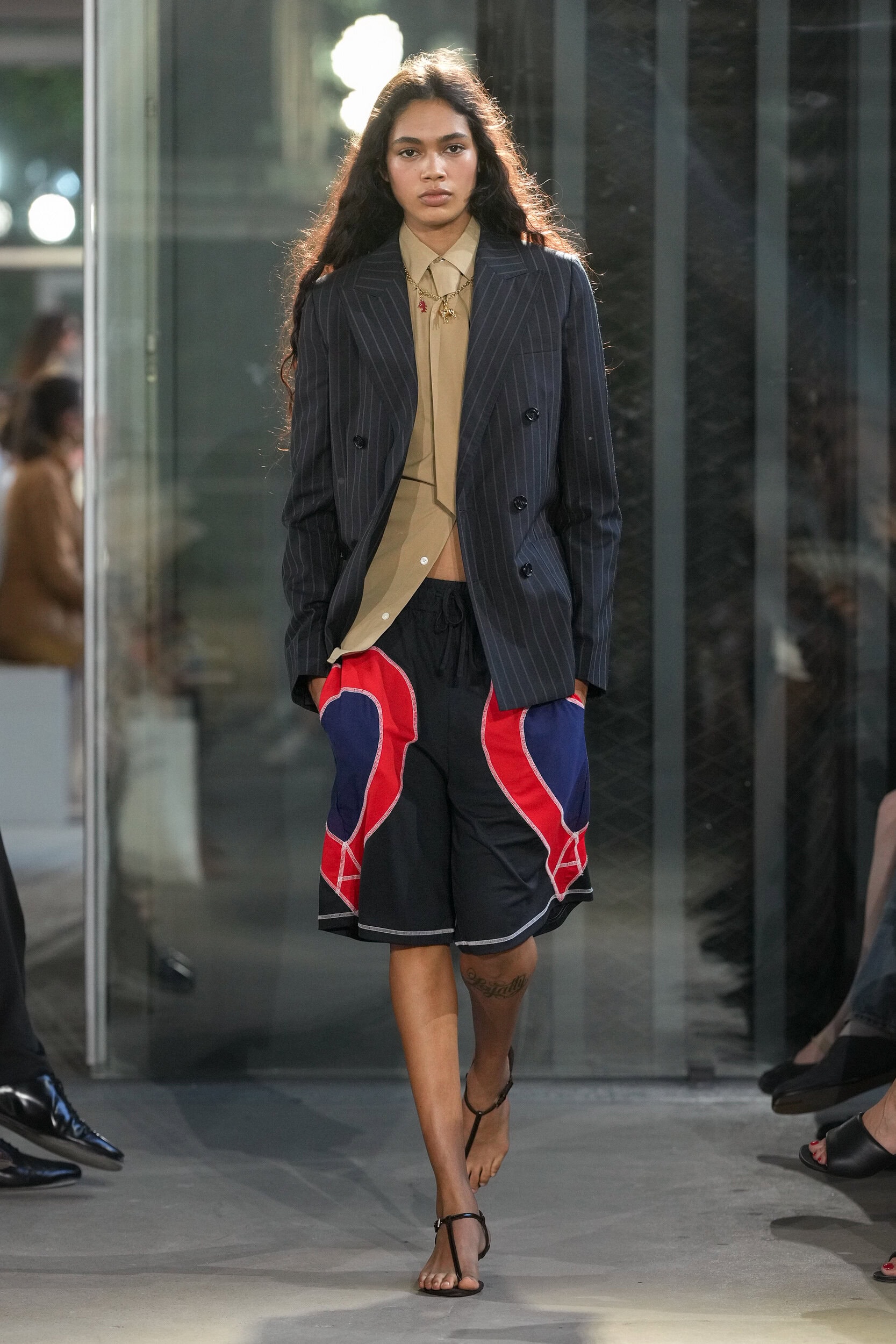 Look 1