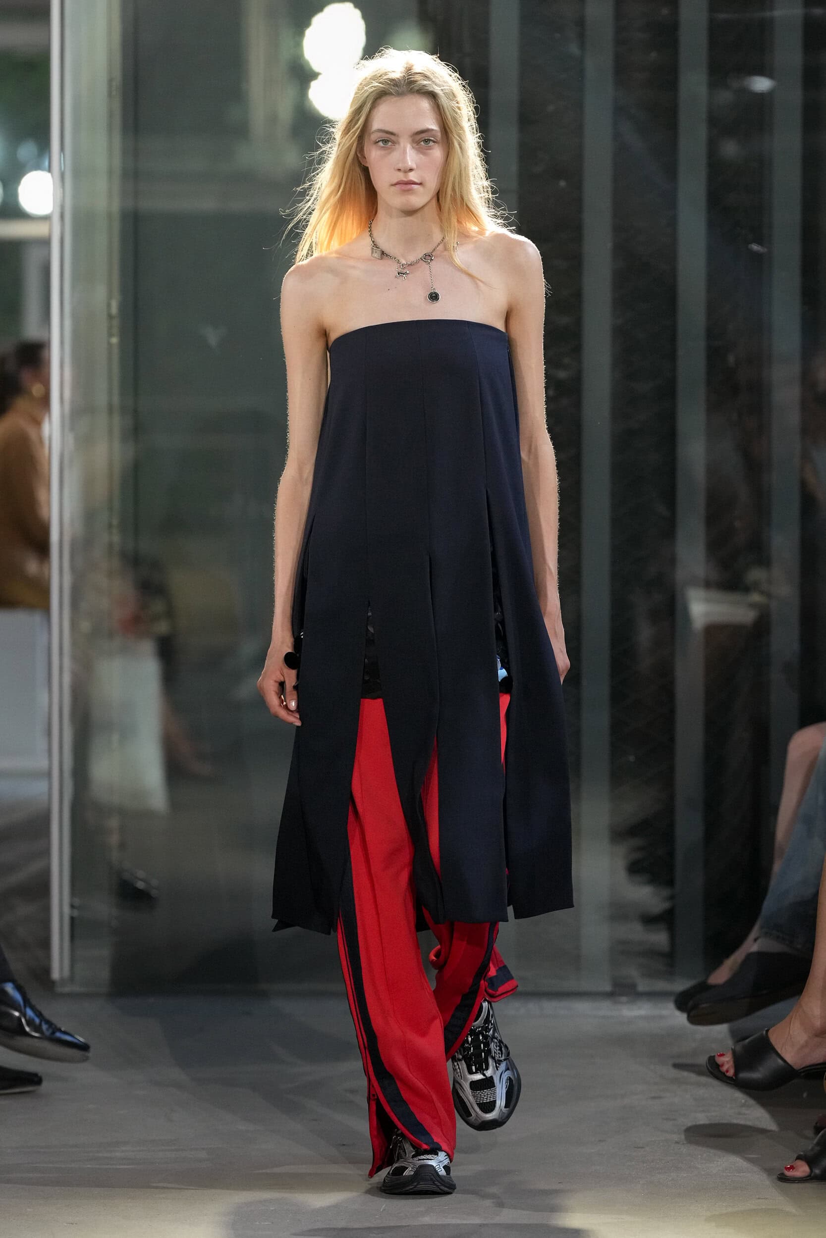 Look 9