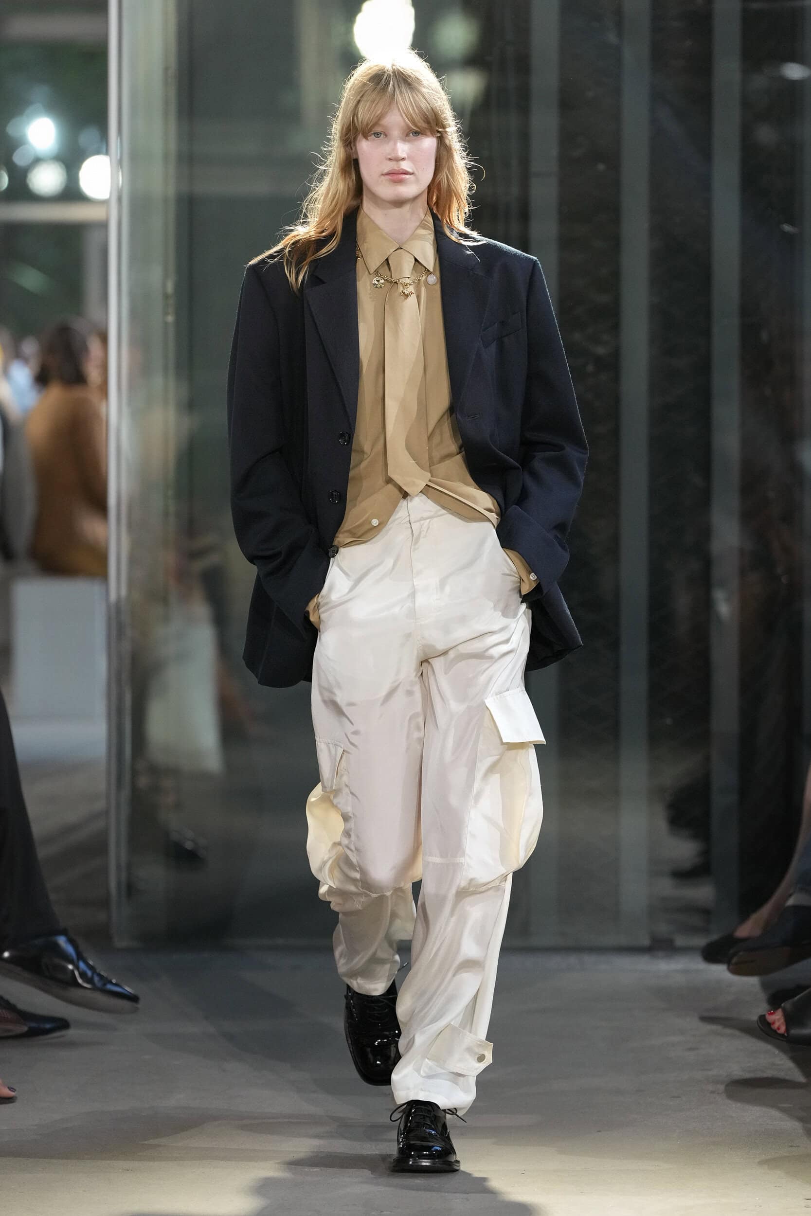 Look 12