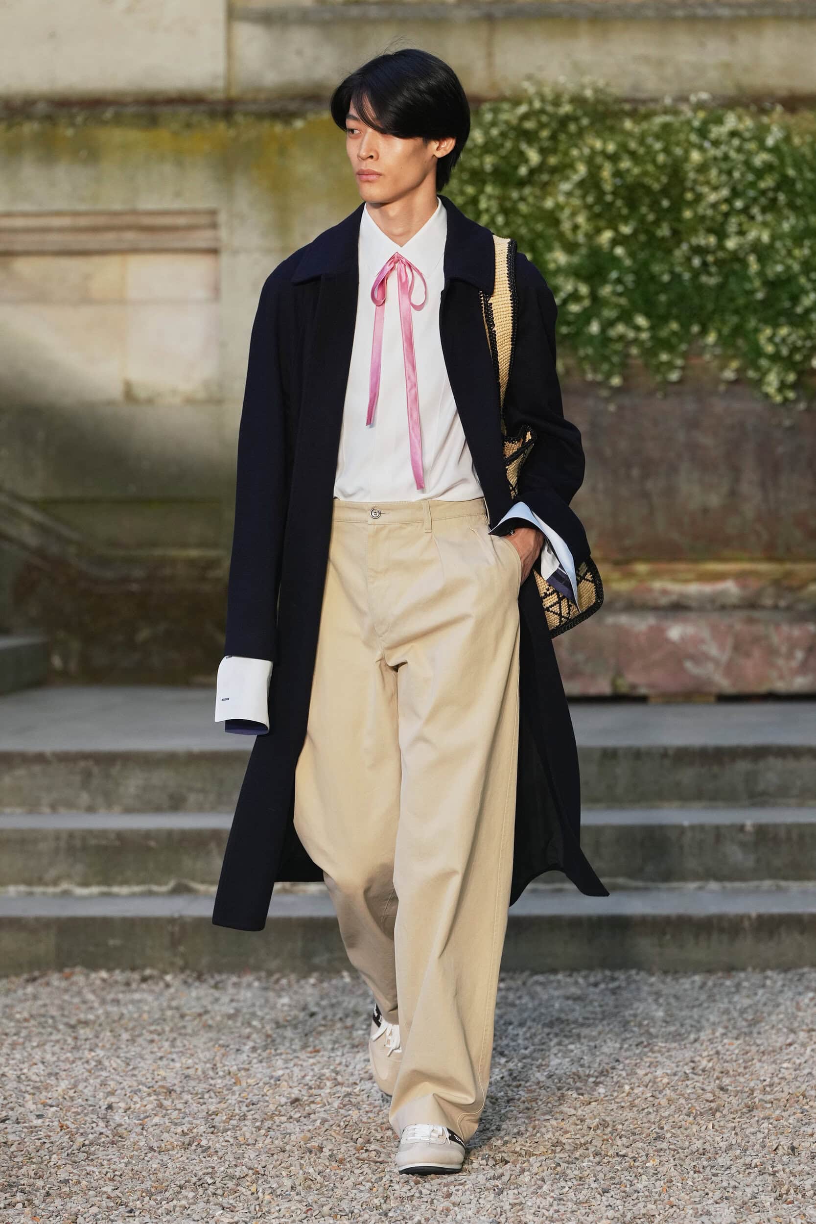 Look 48