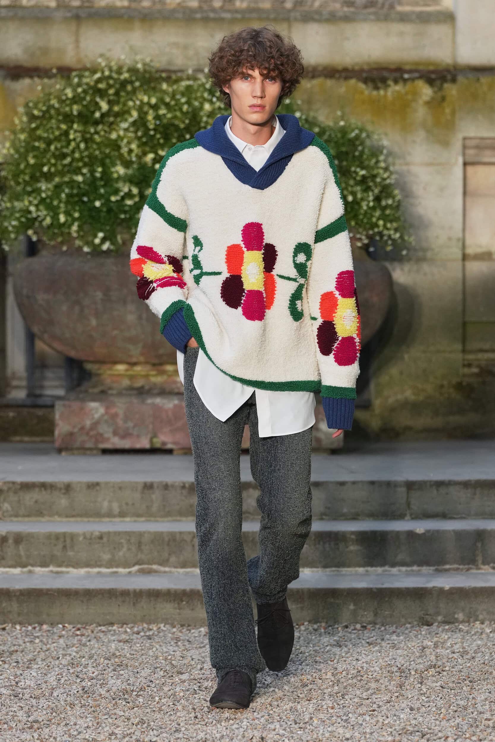 Look 50