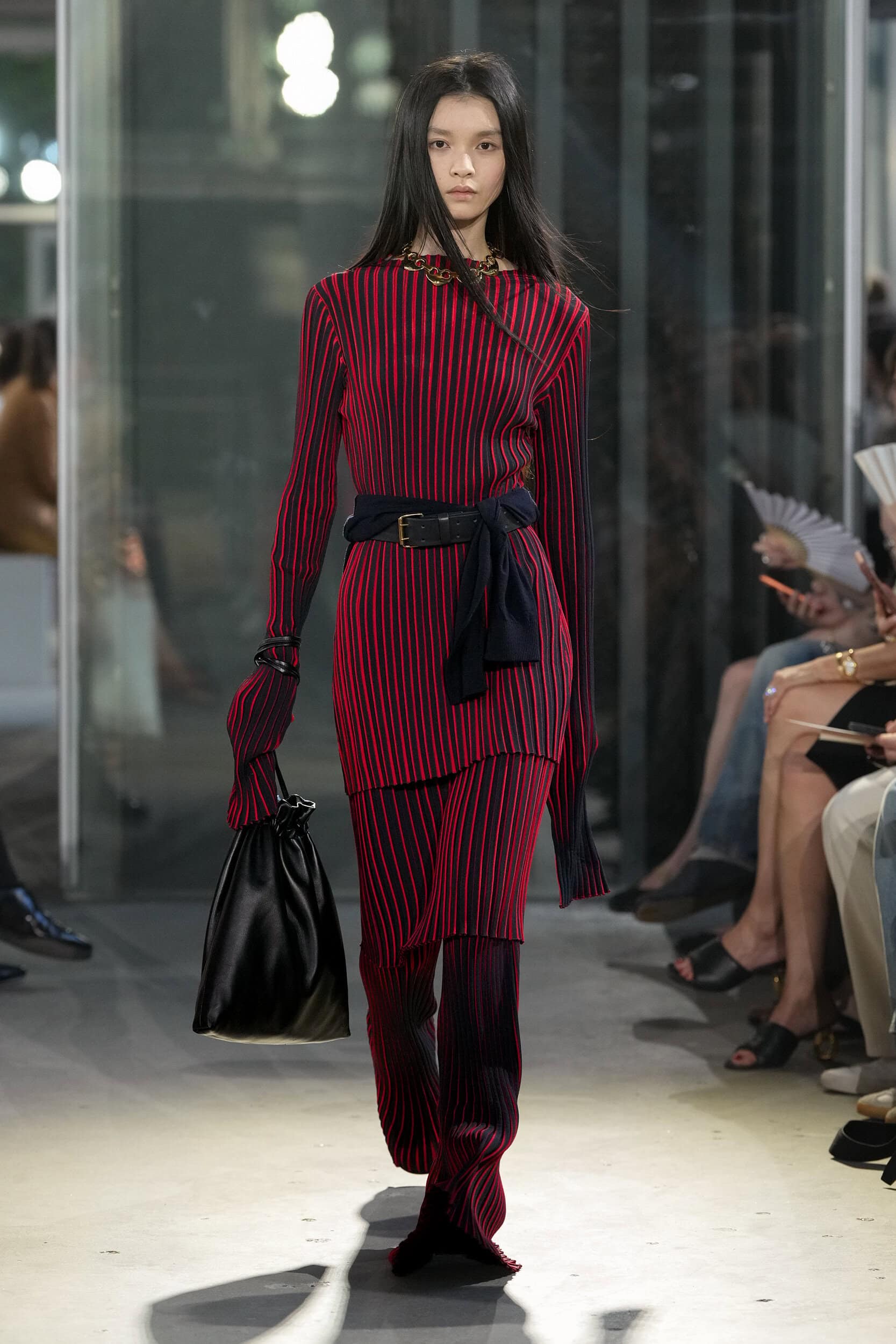 Look 17