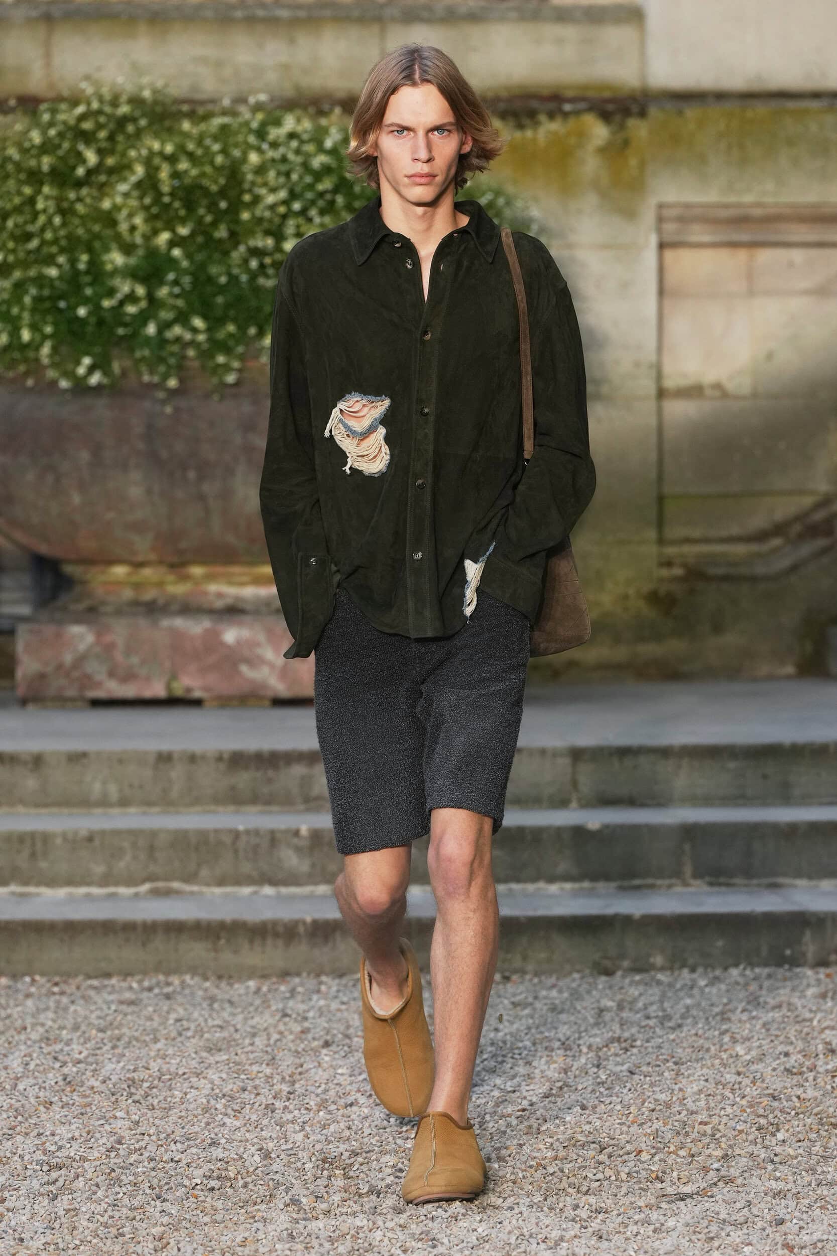 Look 60
