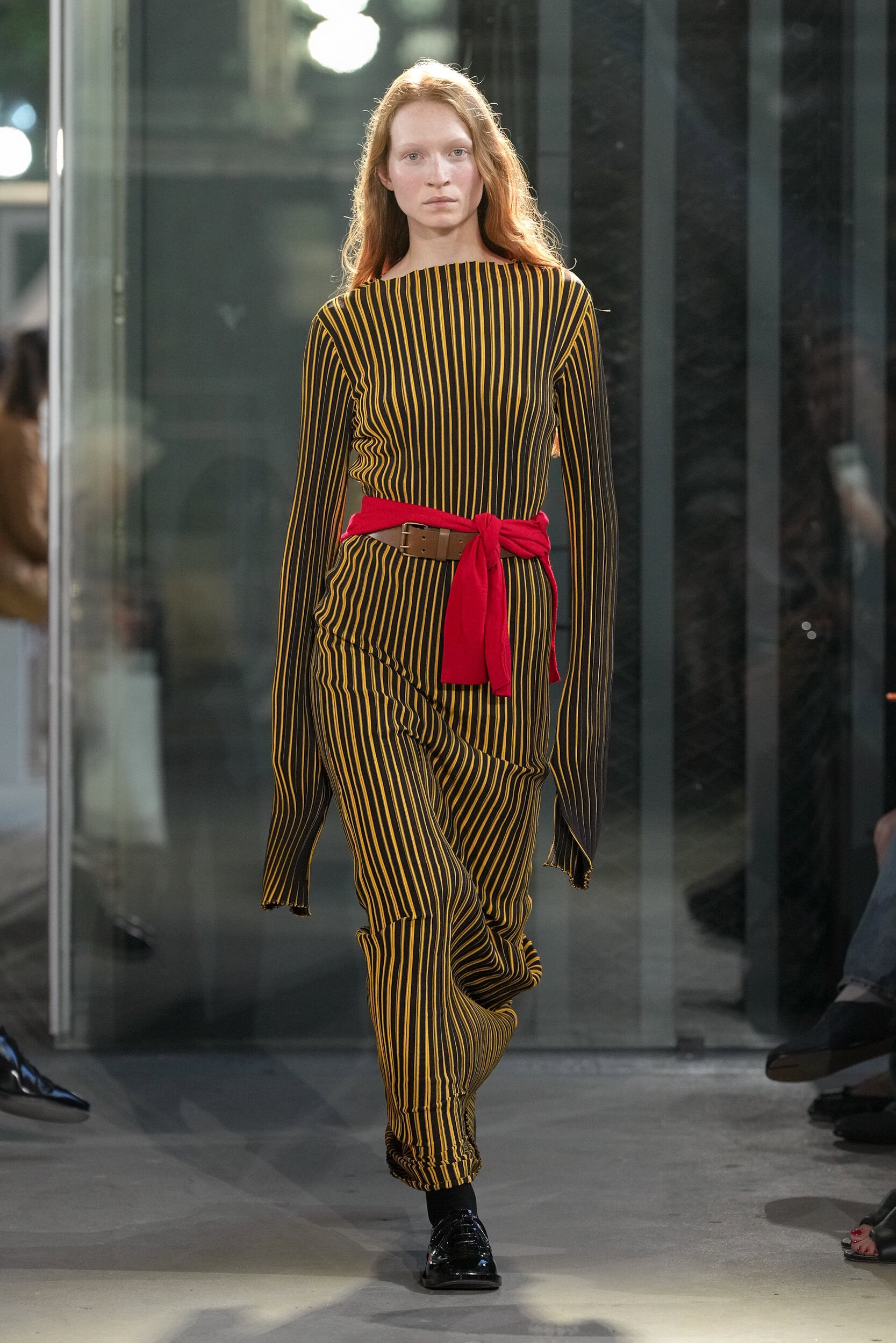 Look 29