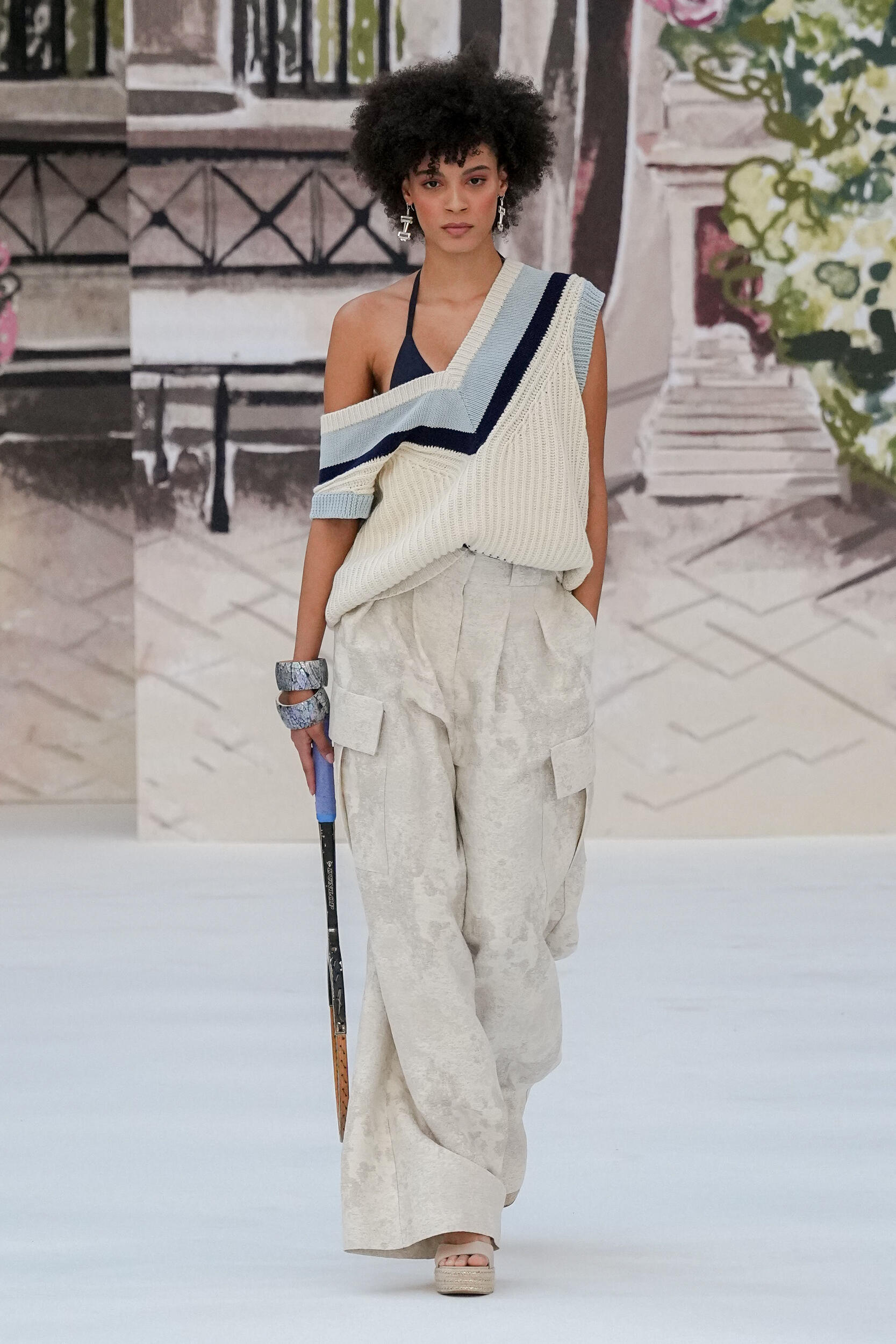 Look 14