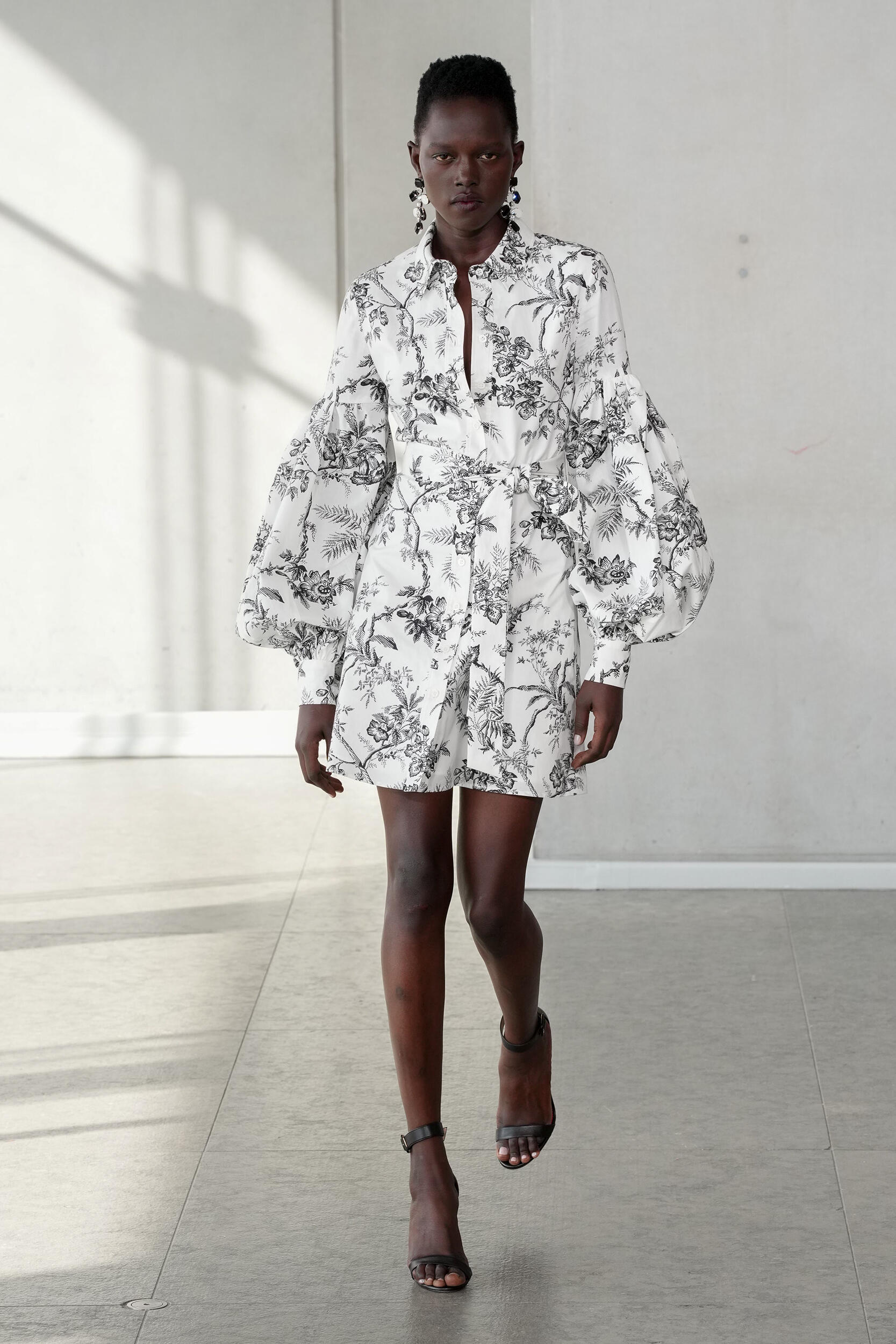 Look 5