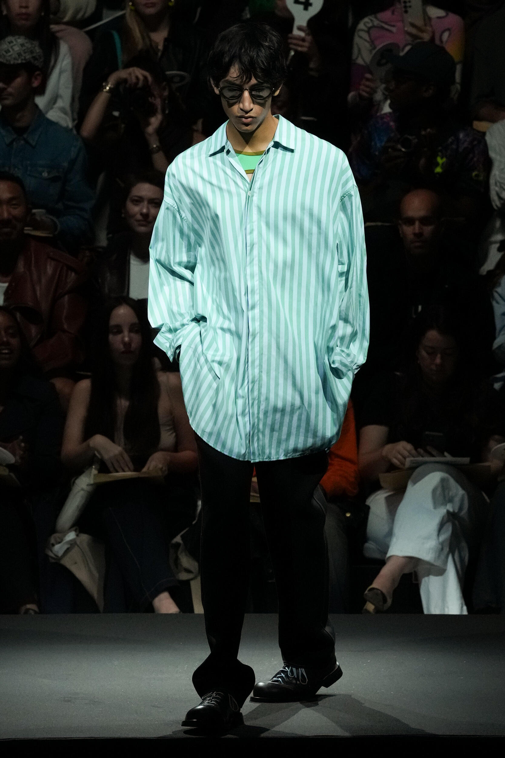 Look 7