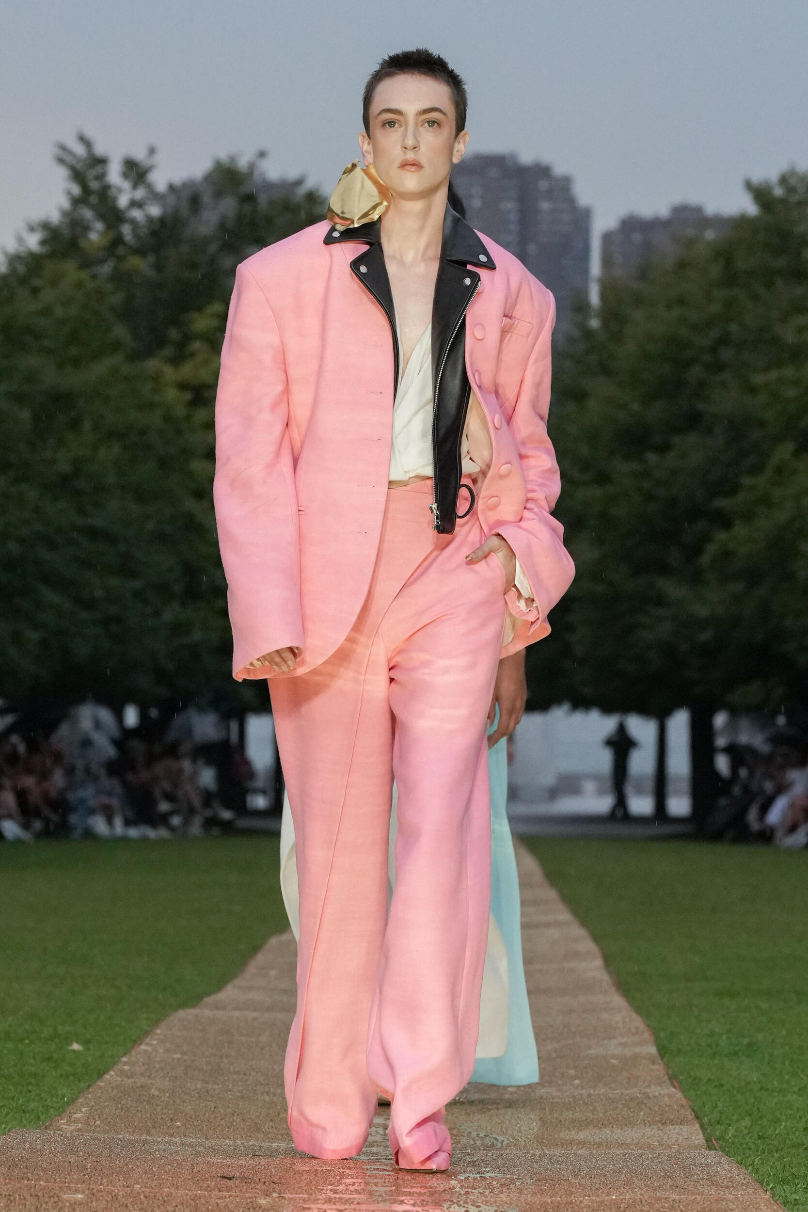 Look 9