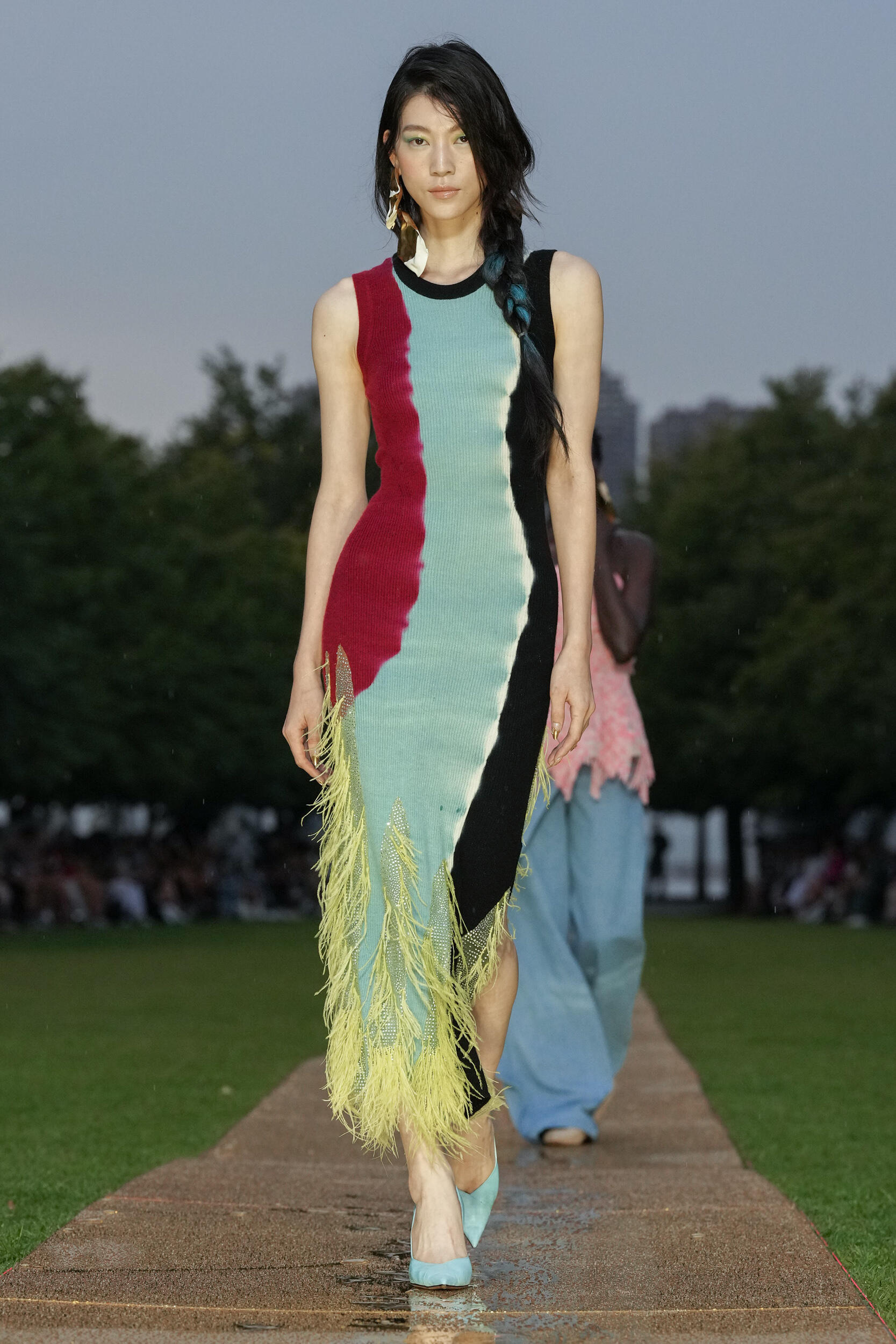 Look 11