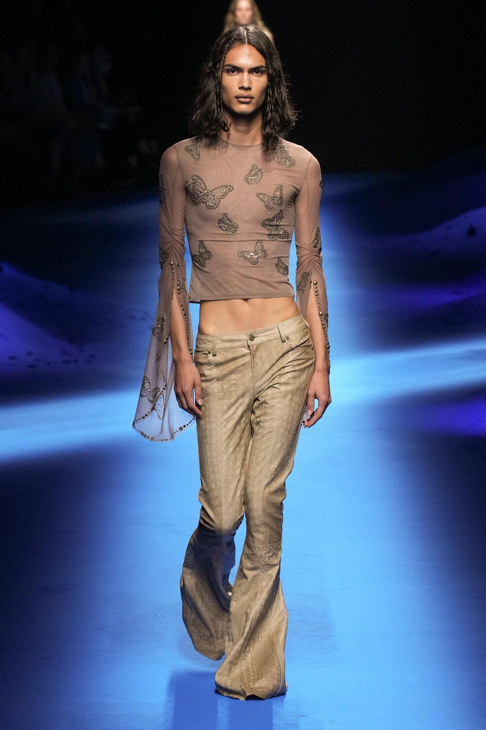 Look 12
