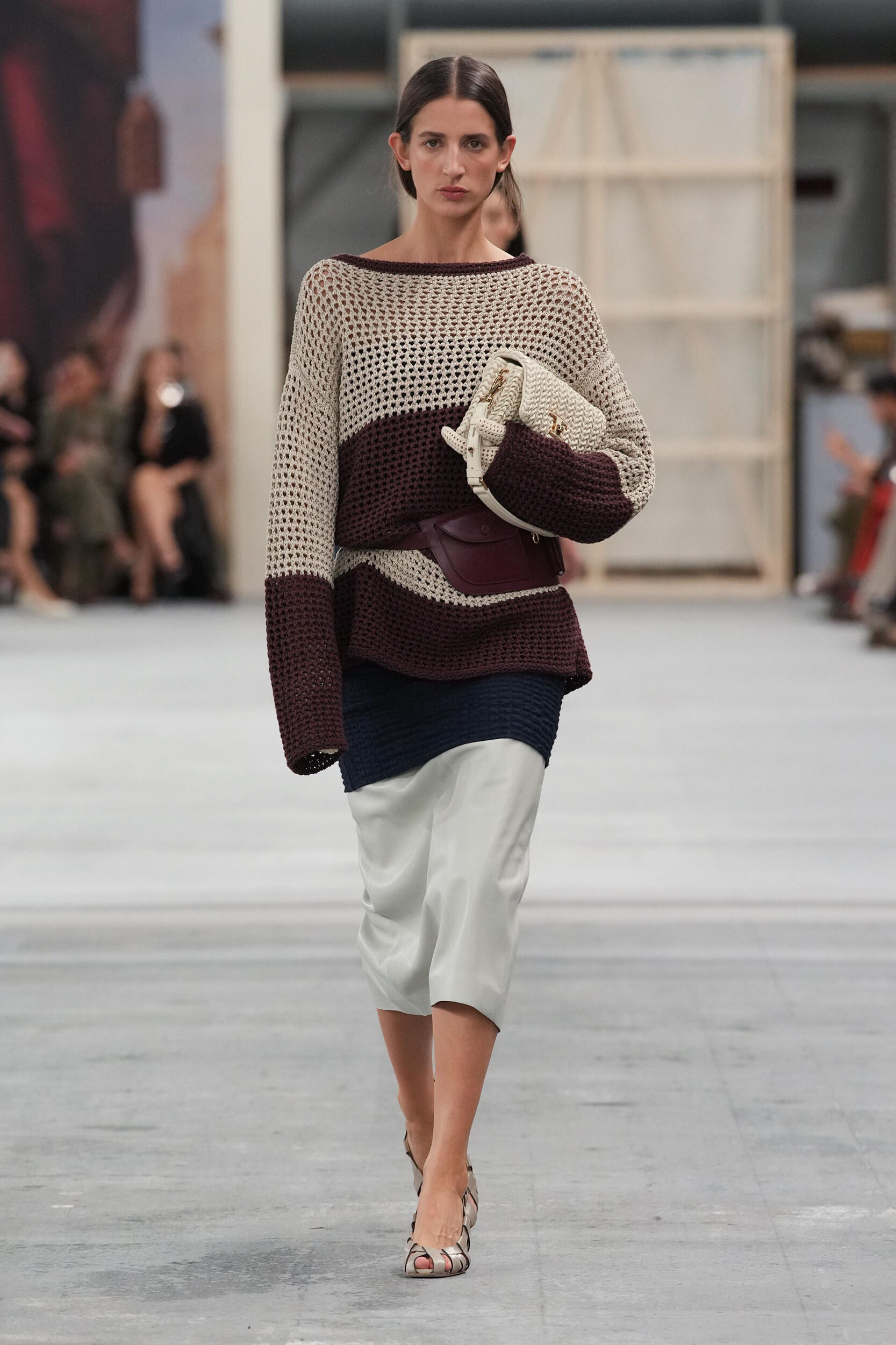 Look 11