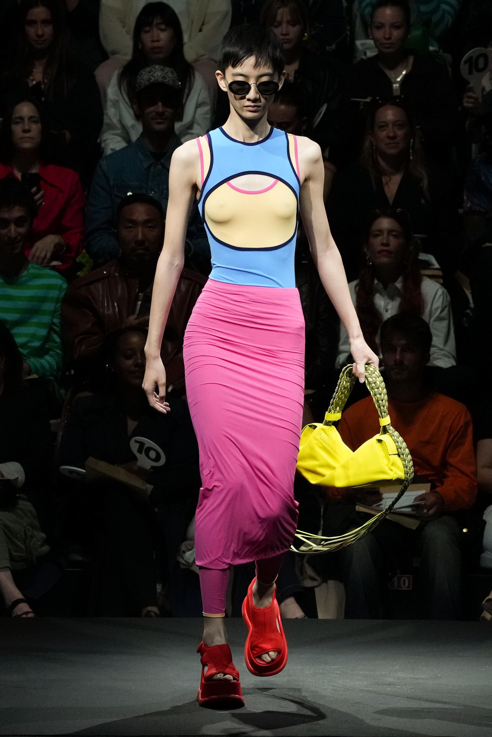 Look 11