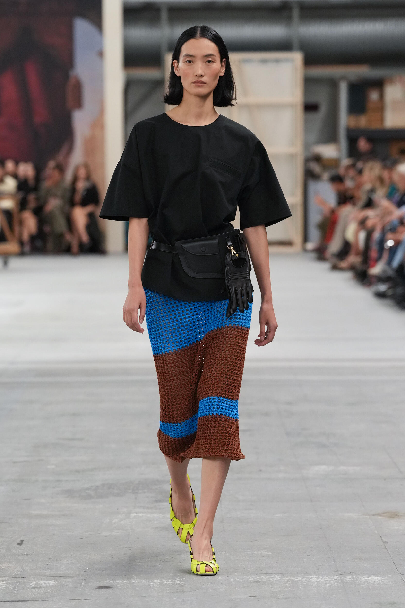 Look 12