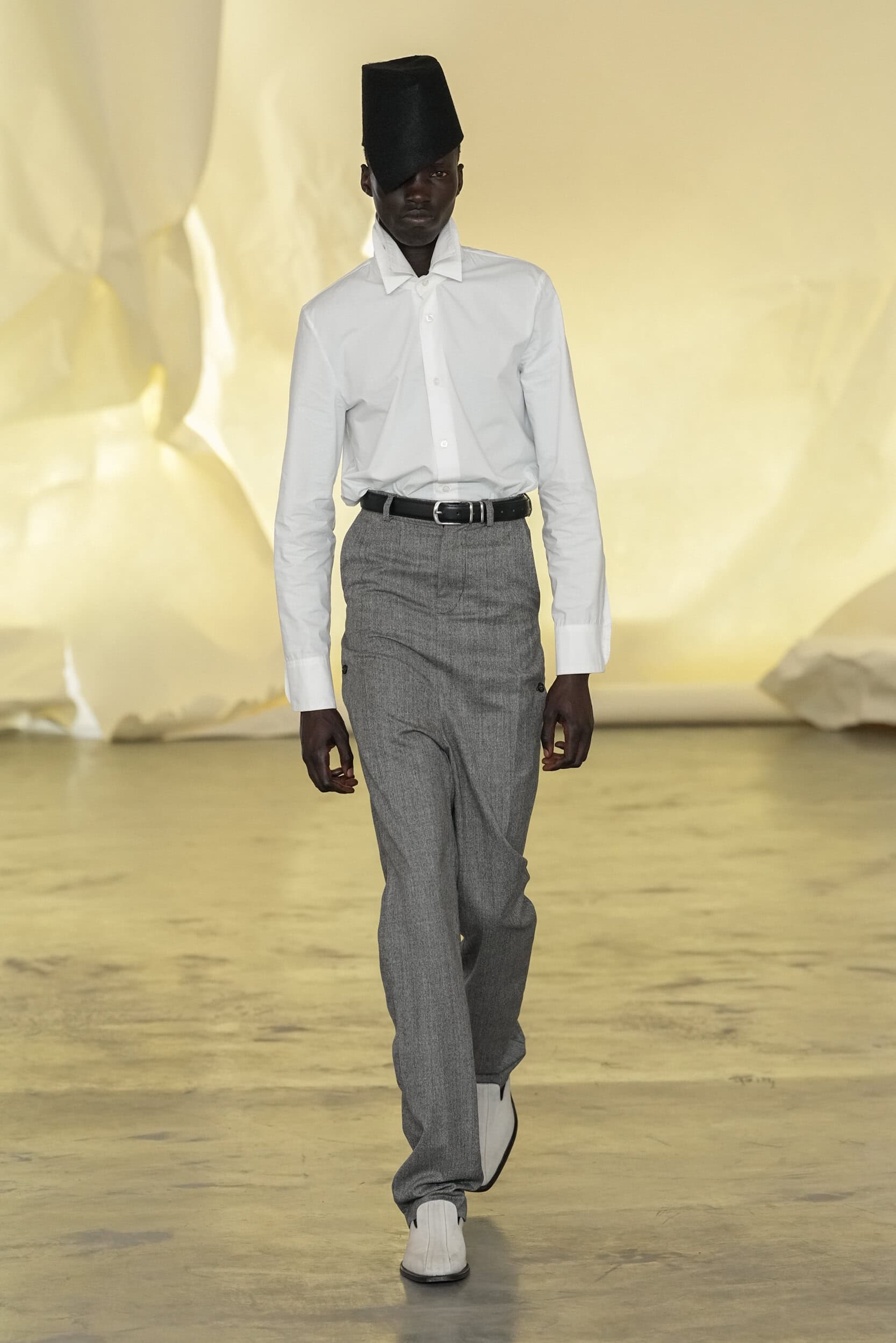 Look 15