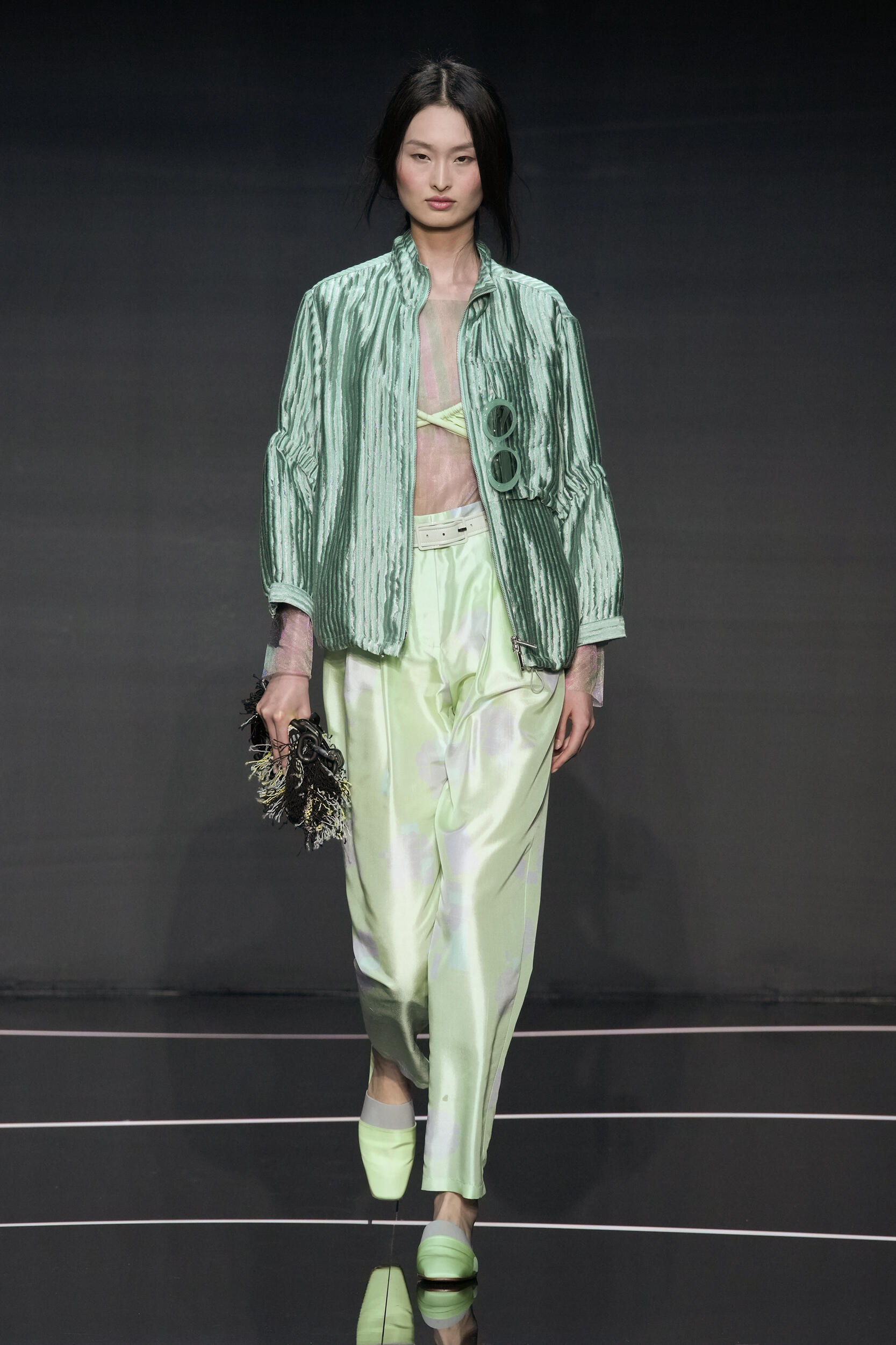 Look 24
