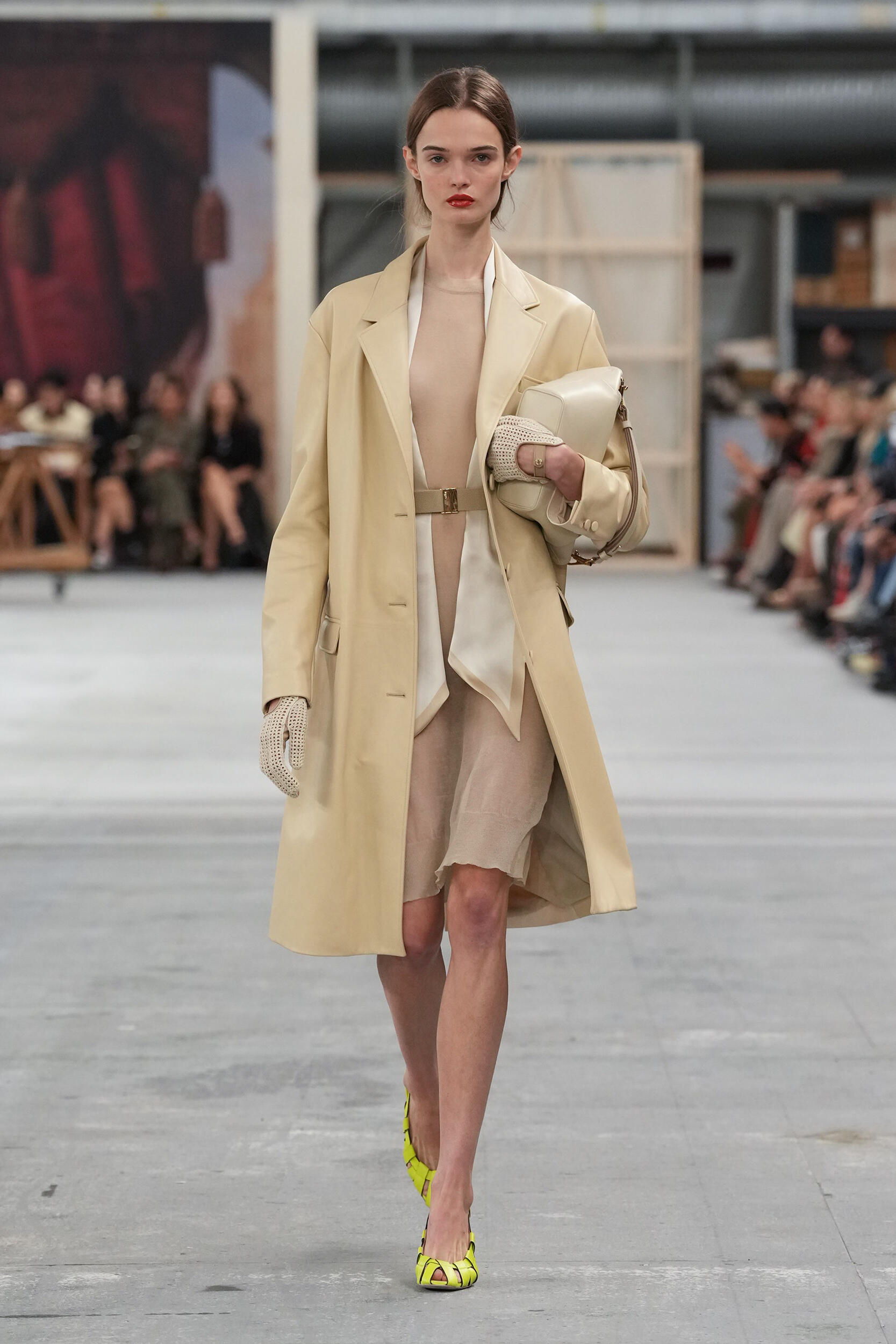 Look 24
