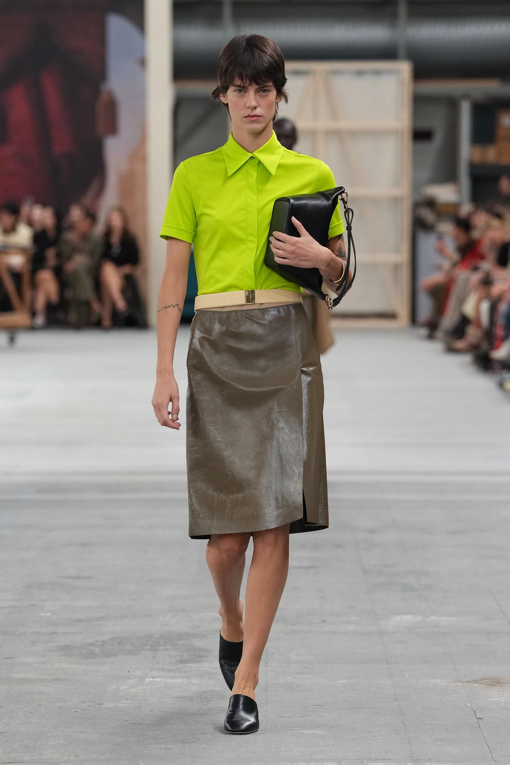 Look 27