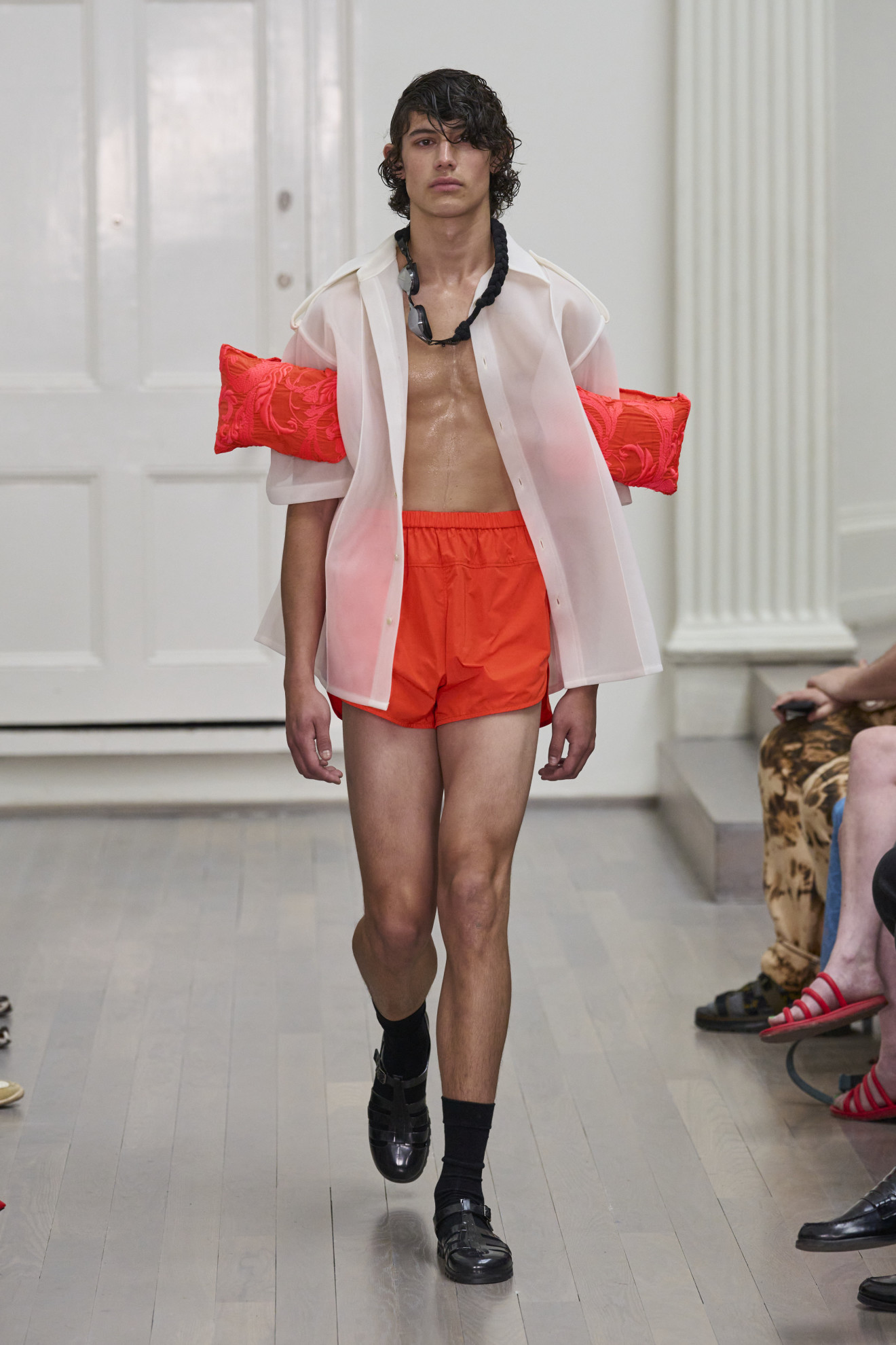 Look 23