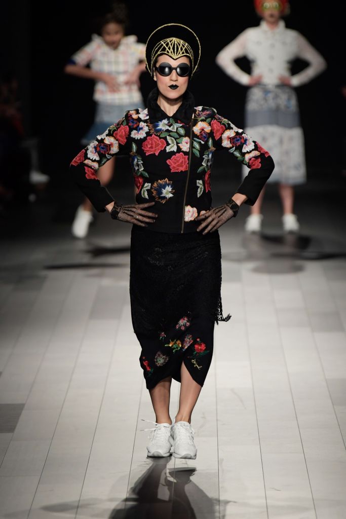Look 14