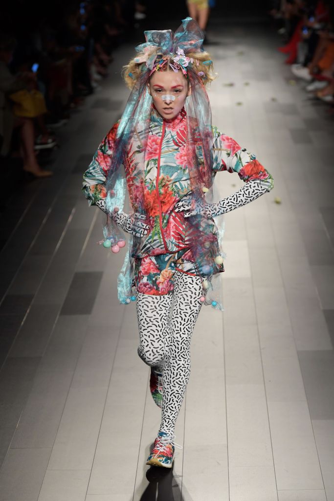 Look 23