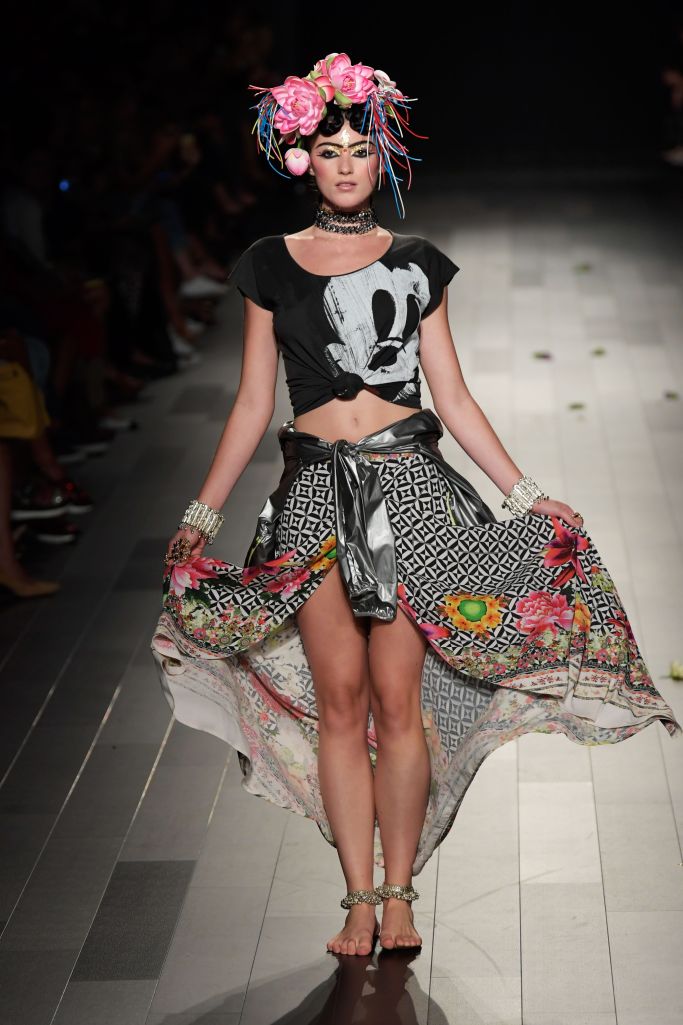 Look 40