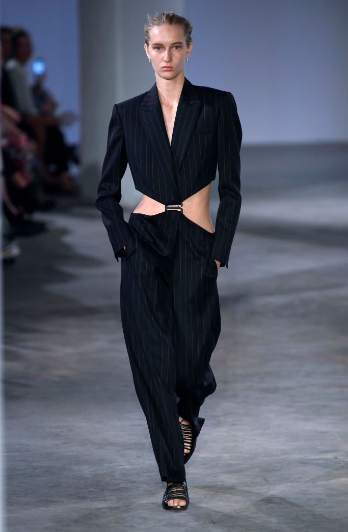 Look 10