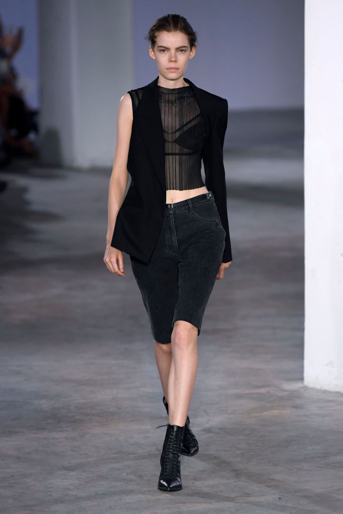 Look 15