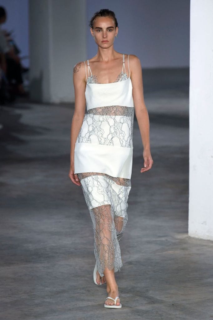 Look 32