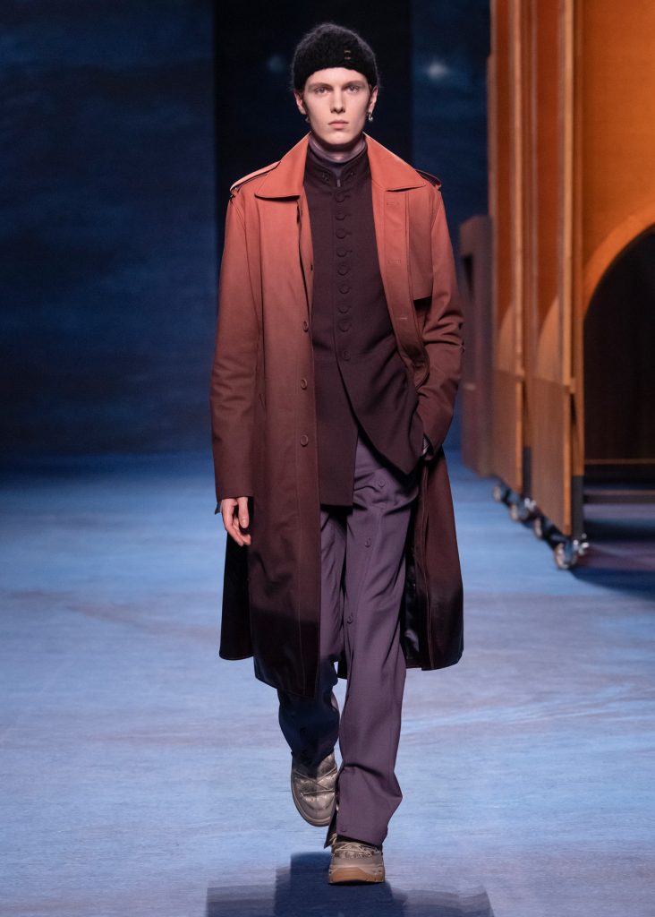 Look 19