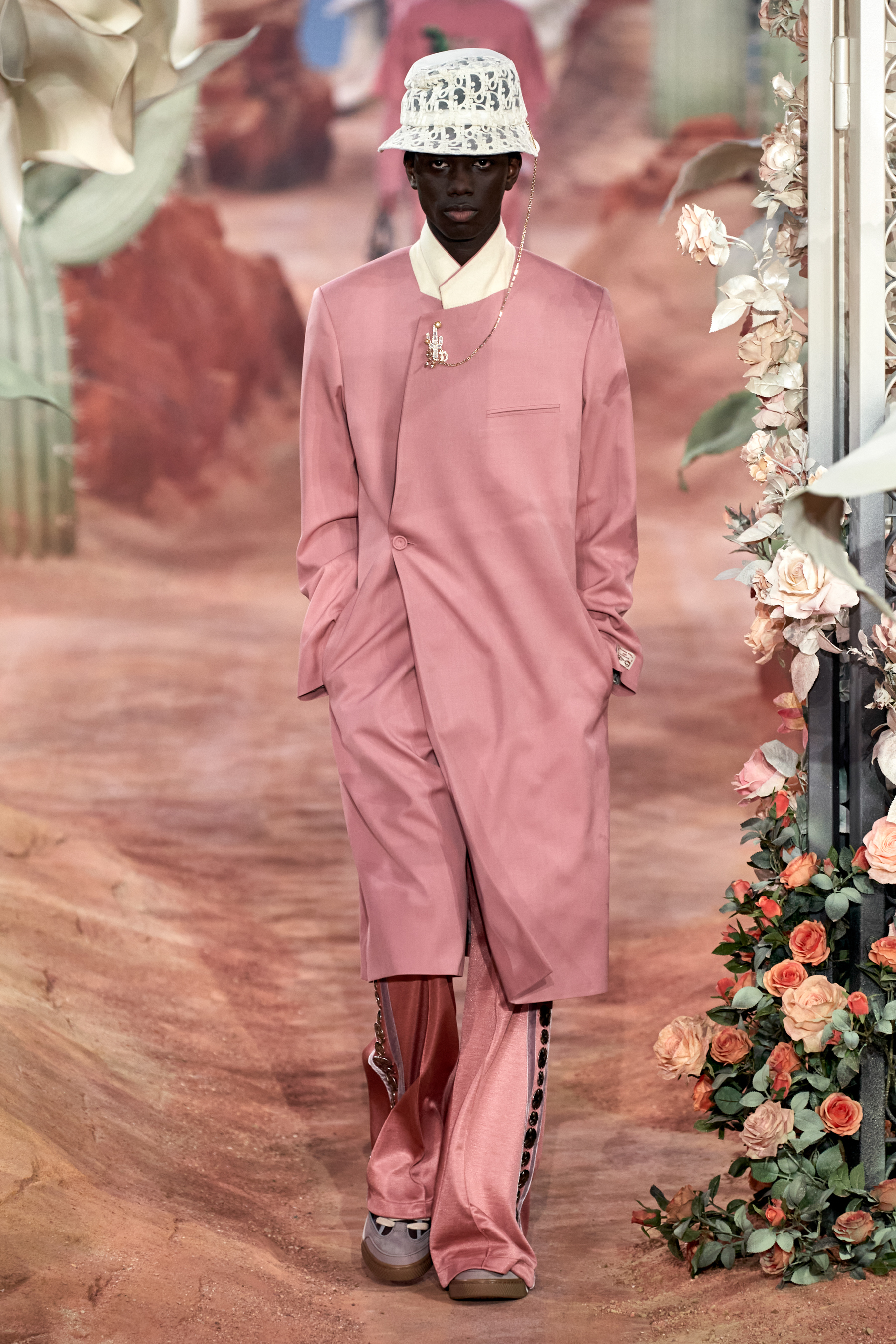 Look 11