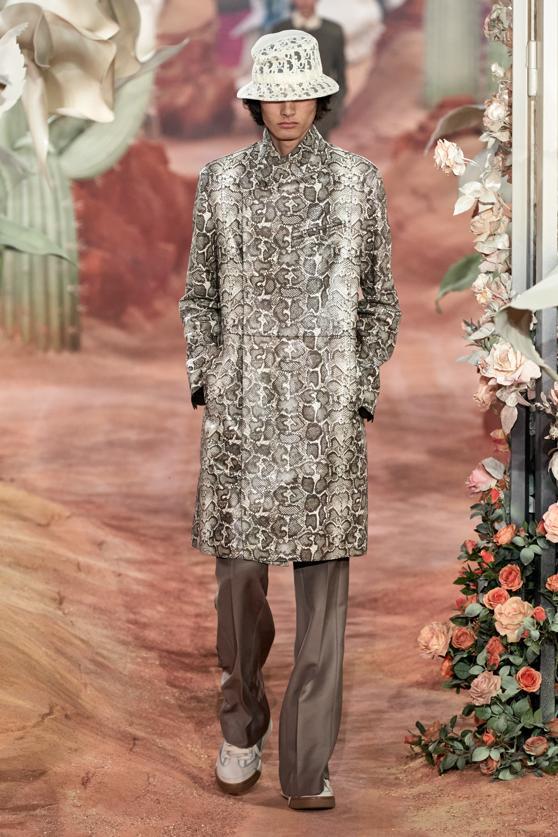 Look 38
