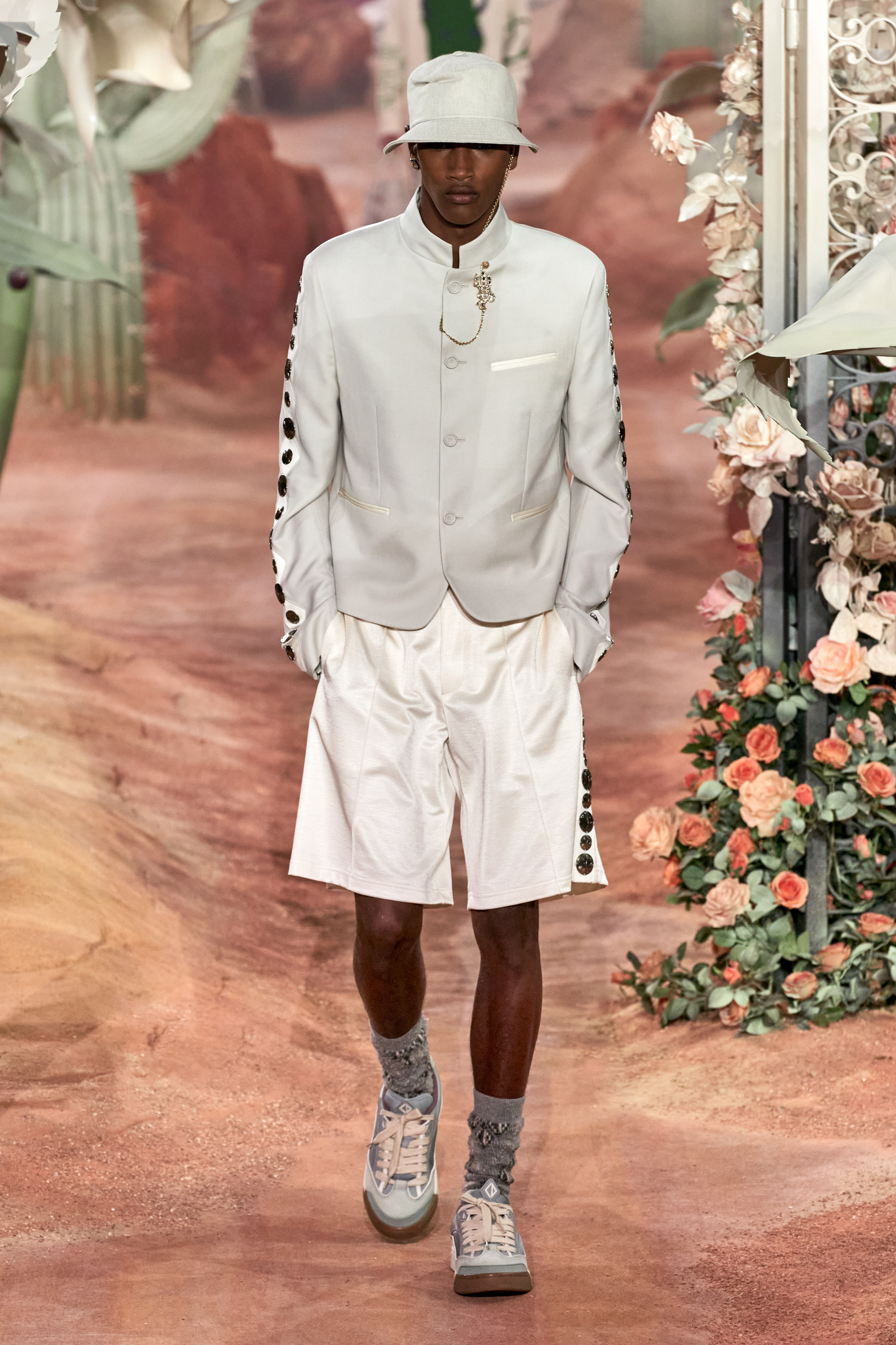 Look 48