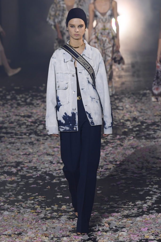 Look 7