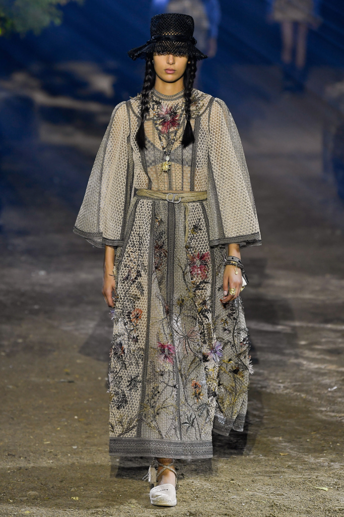 Look 9