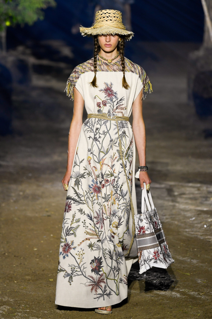 Look 26