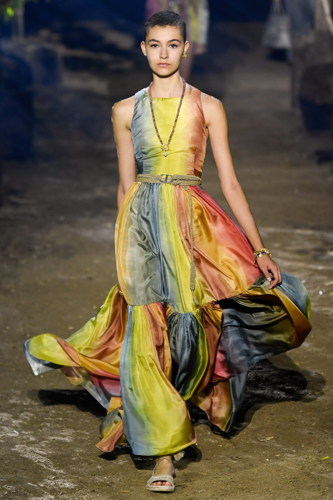 Look 32
