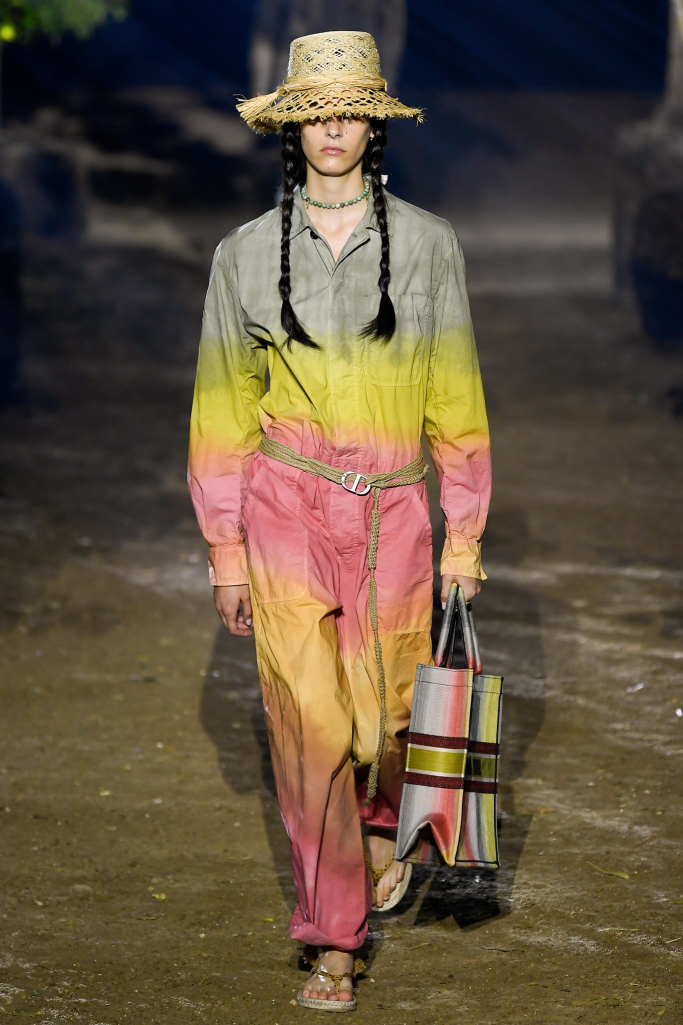 Look 34
