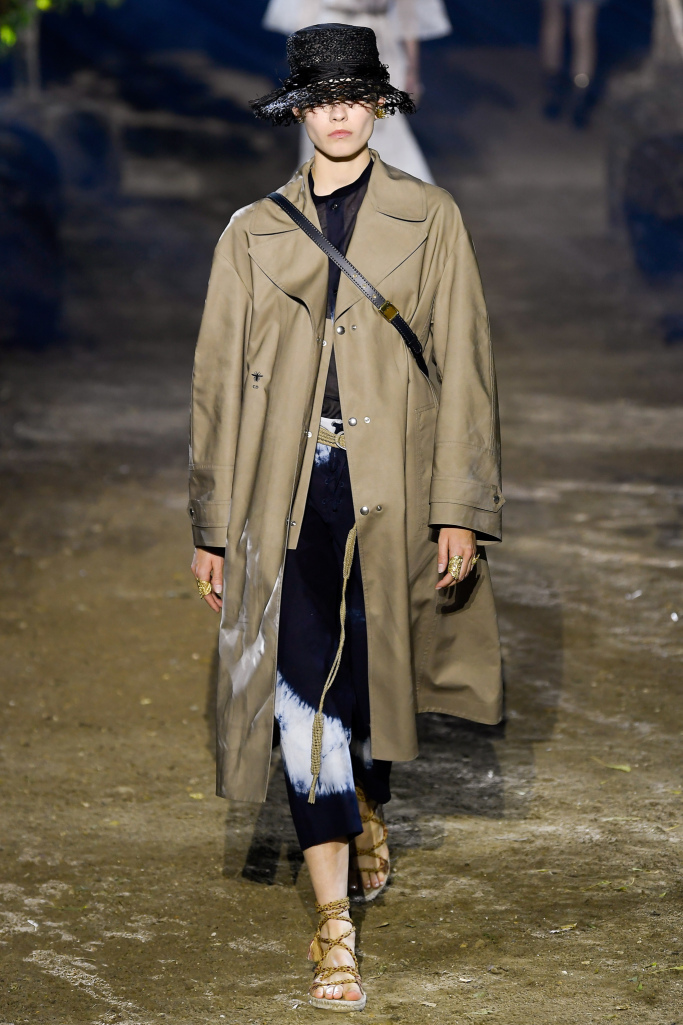 Look 37