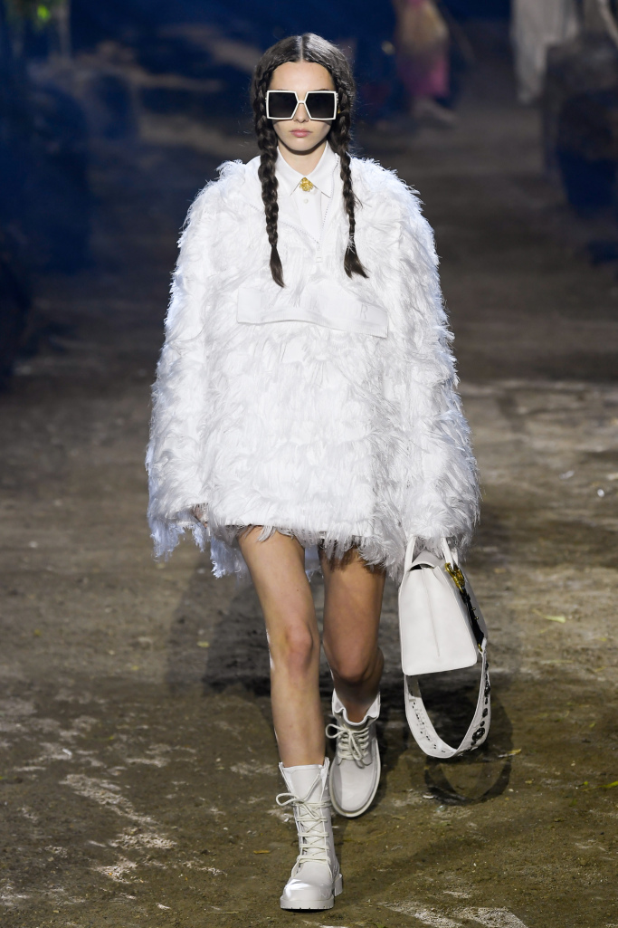 Look 39