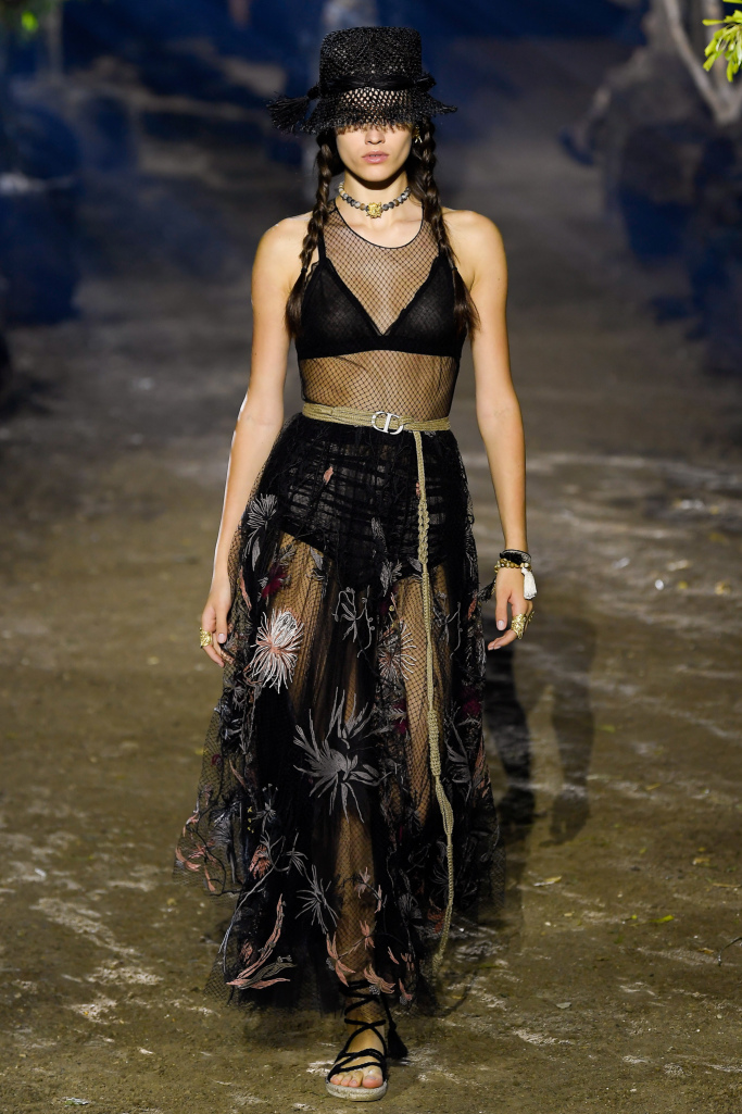 Look 53