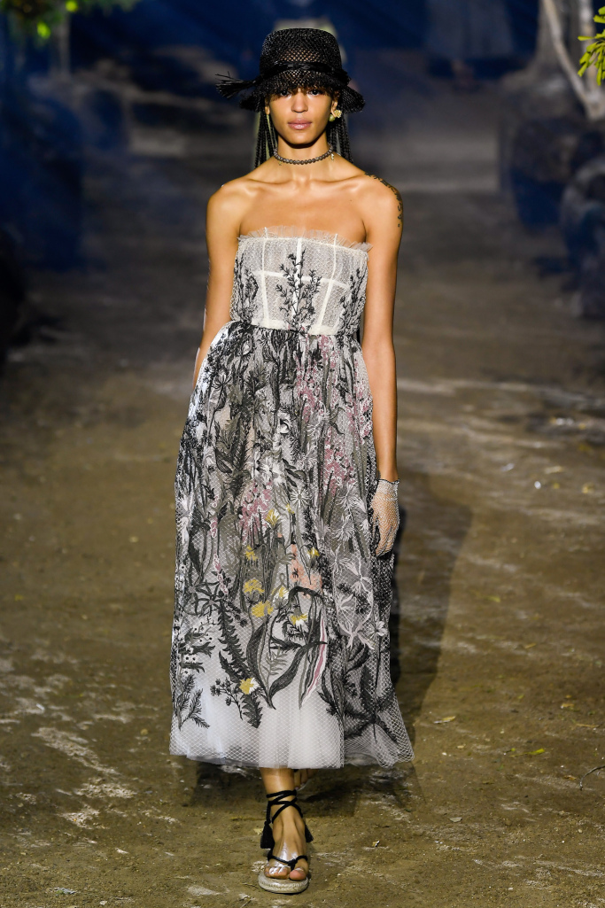 Look 74