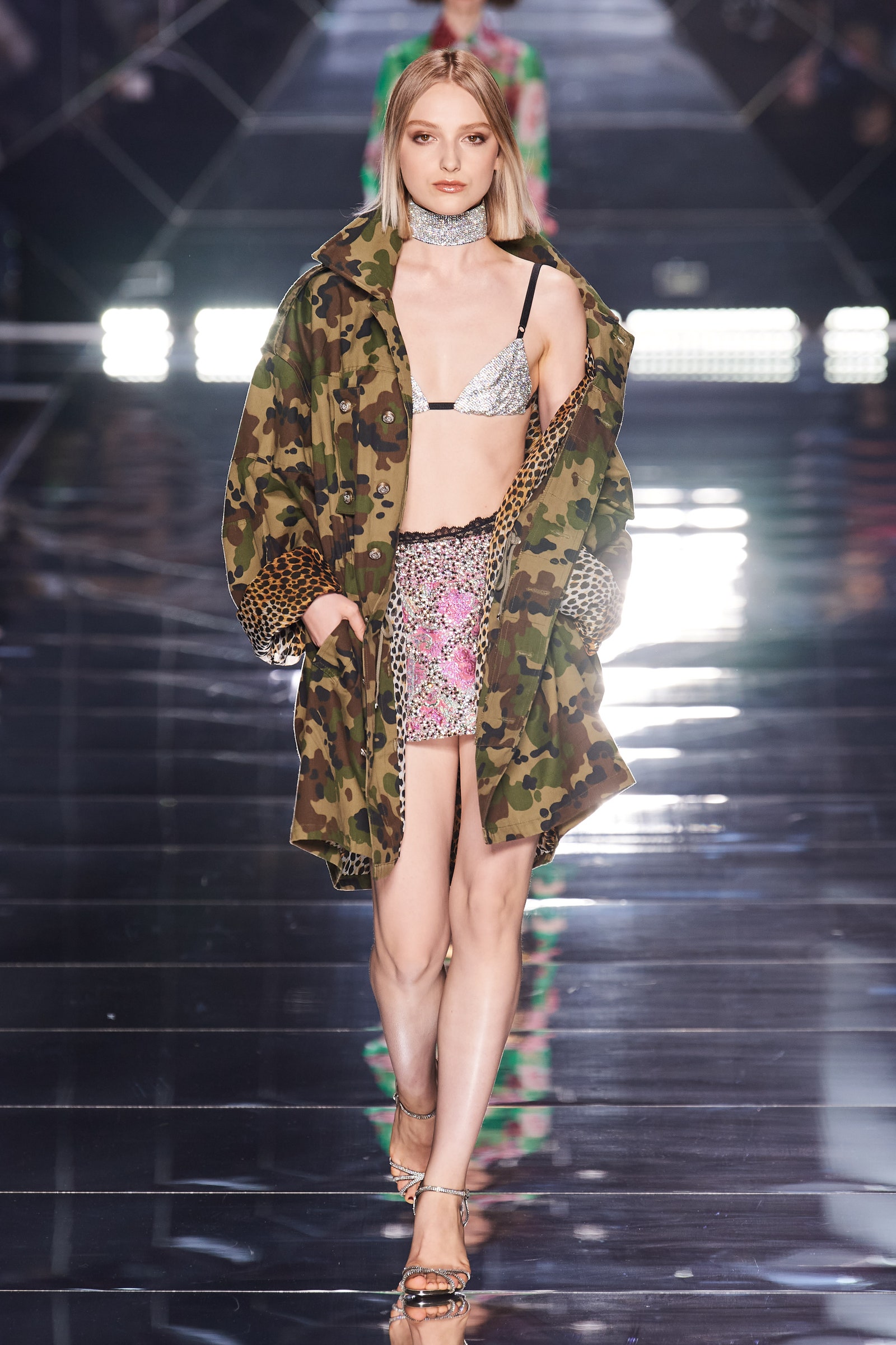 Look 5