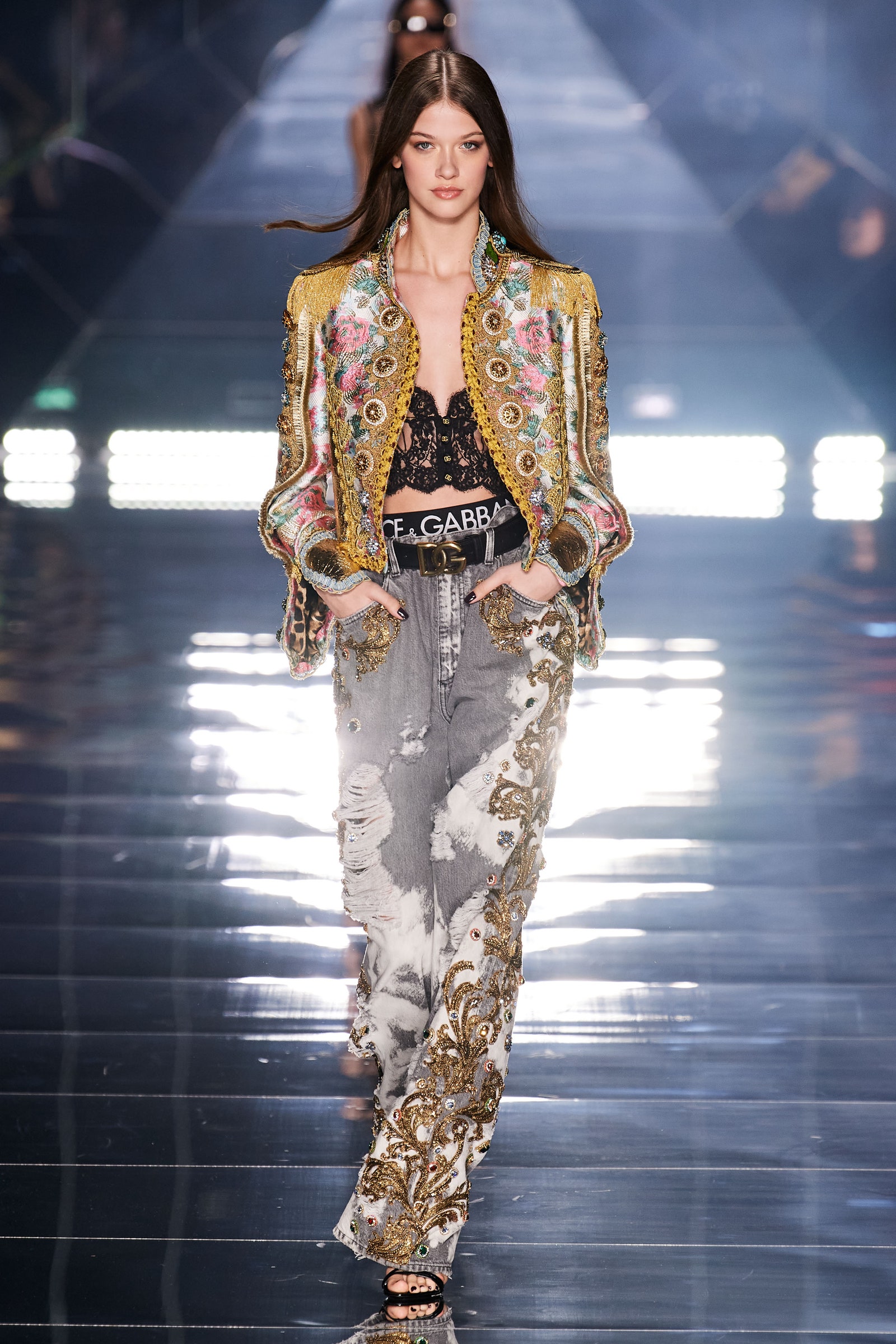 Look 18