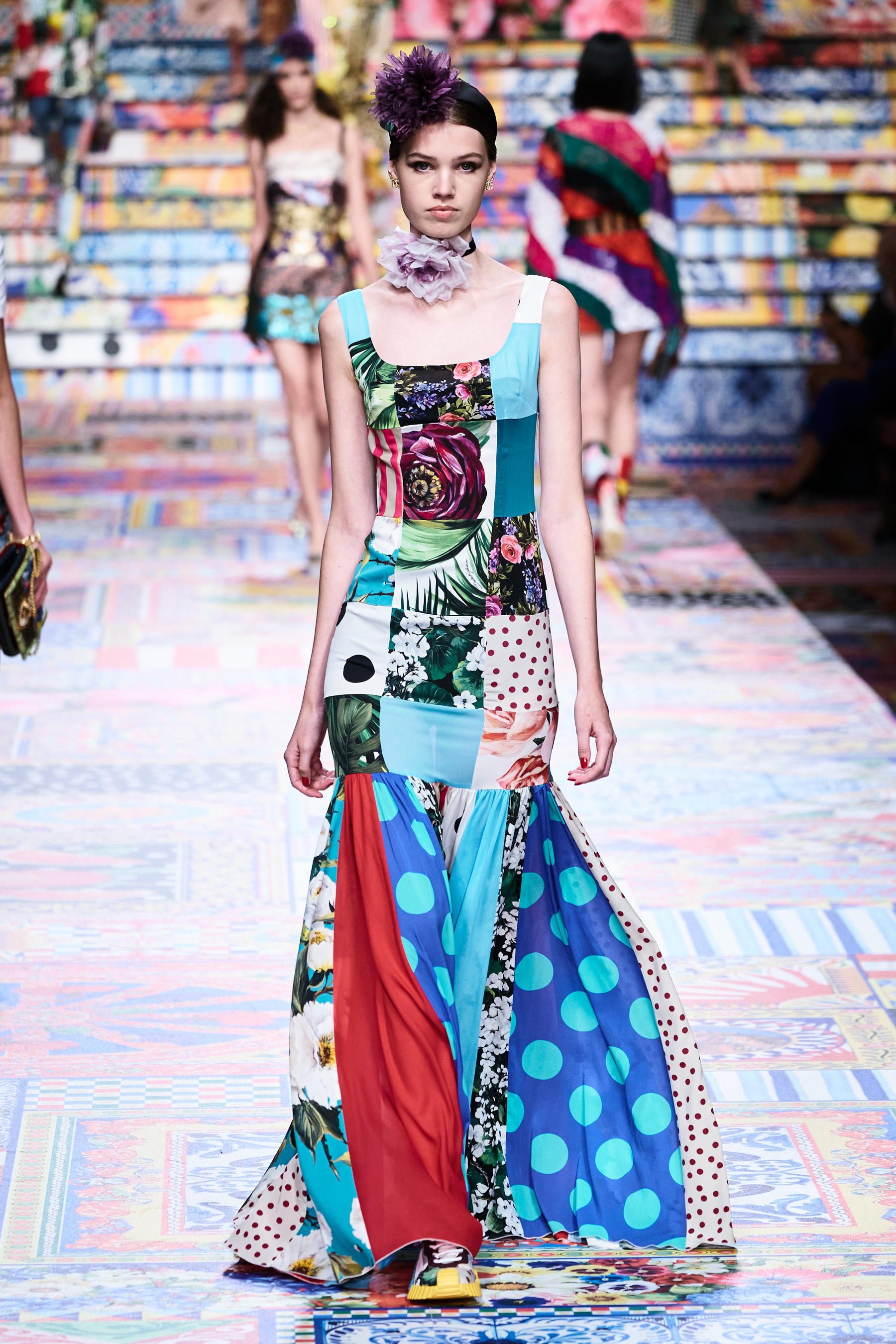 Look 19